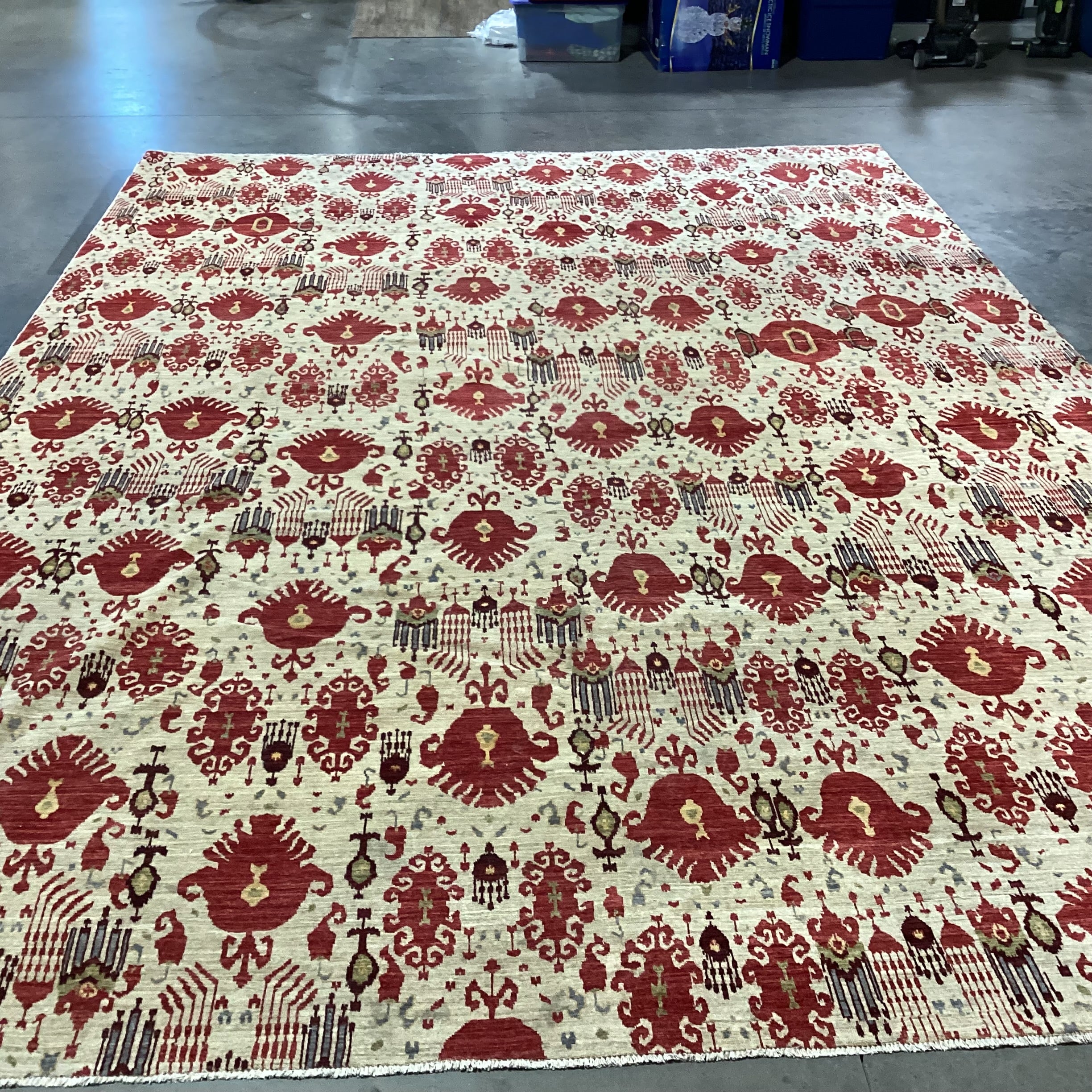 Isberian Gold & Red Ikat Design Hand Woven Wool Rug 9'10"x 13'8"