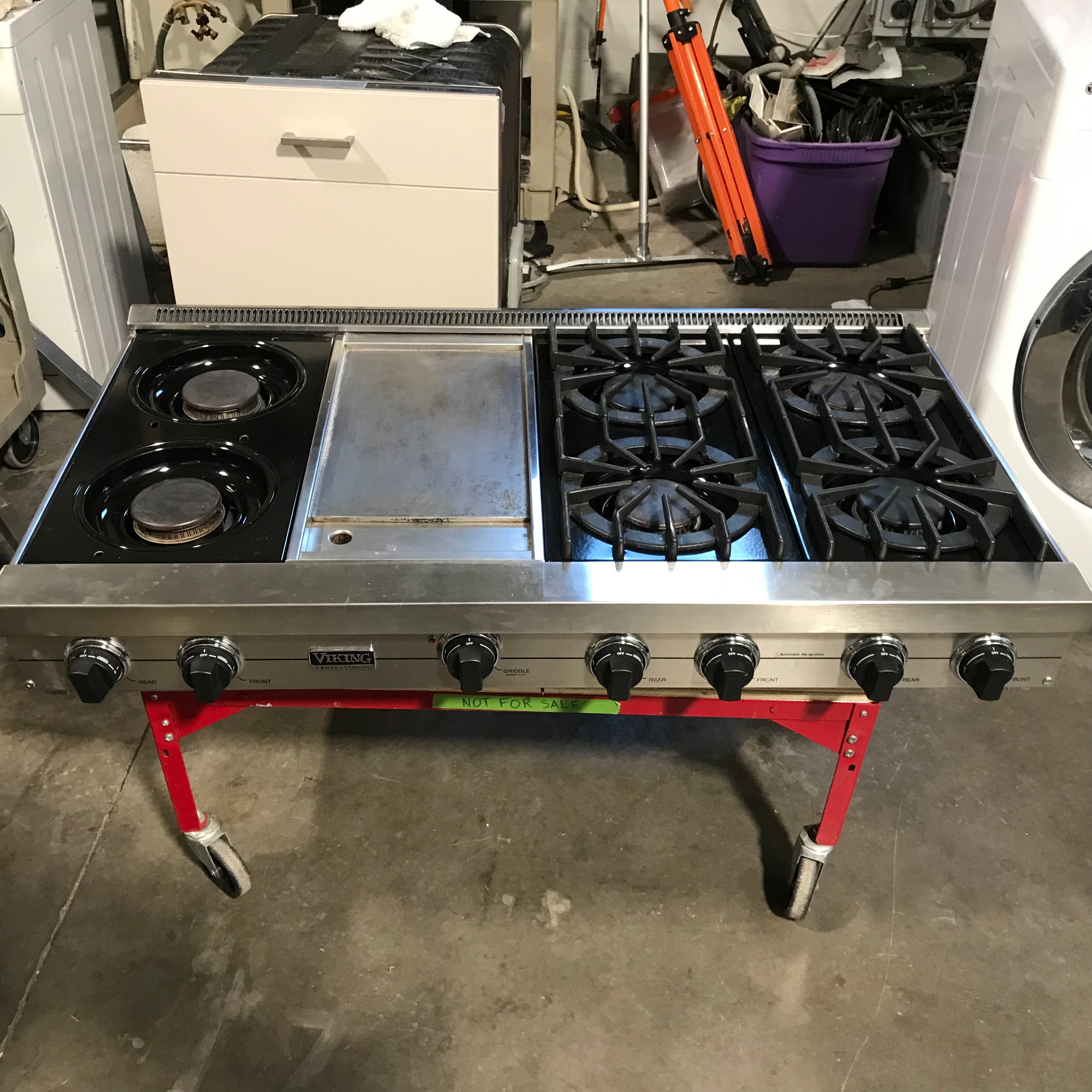 Viking VGRT4806Gss Stainless Steel, 6 Burner, Griddle Gas Cook Top 48"x 27"x 7"