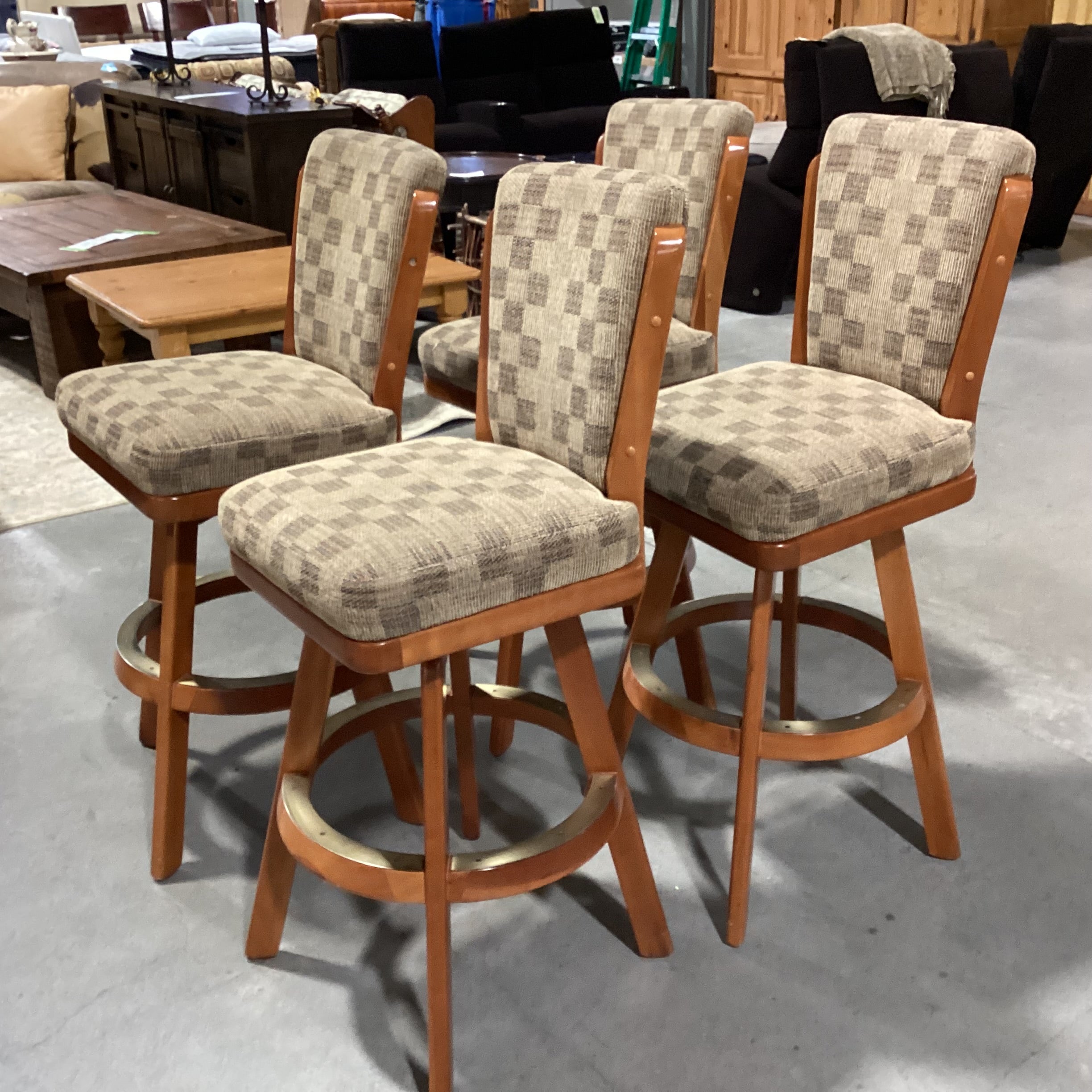 SET of 4 Wood with Checkered Upholstery Brass Plate Foot Rest Swivel Barstool 31"