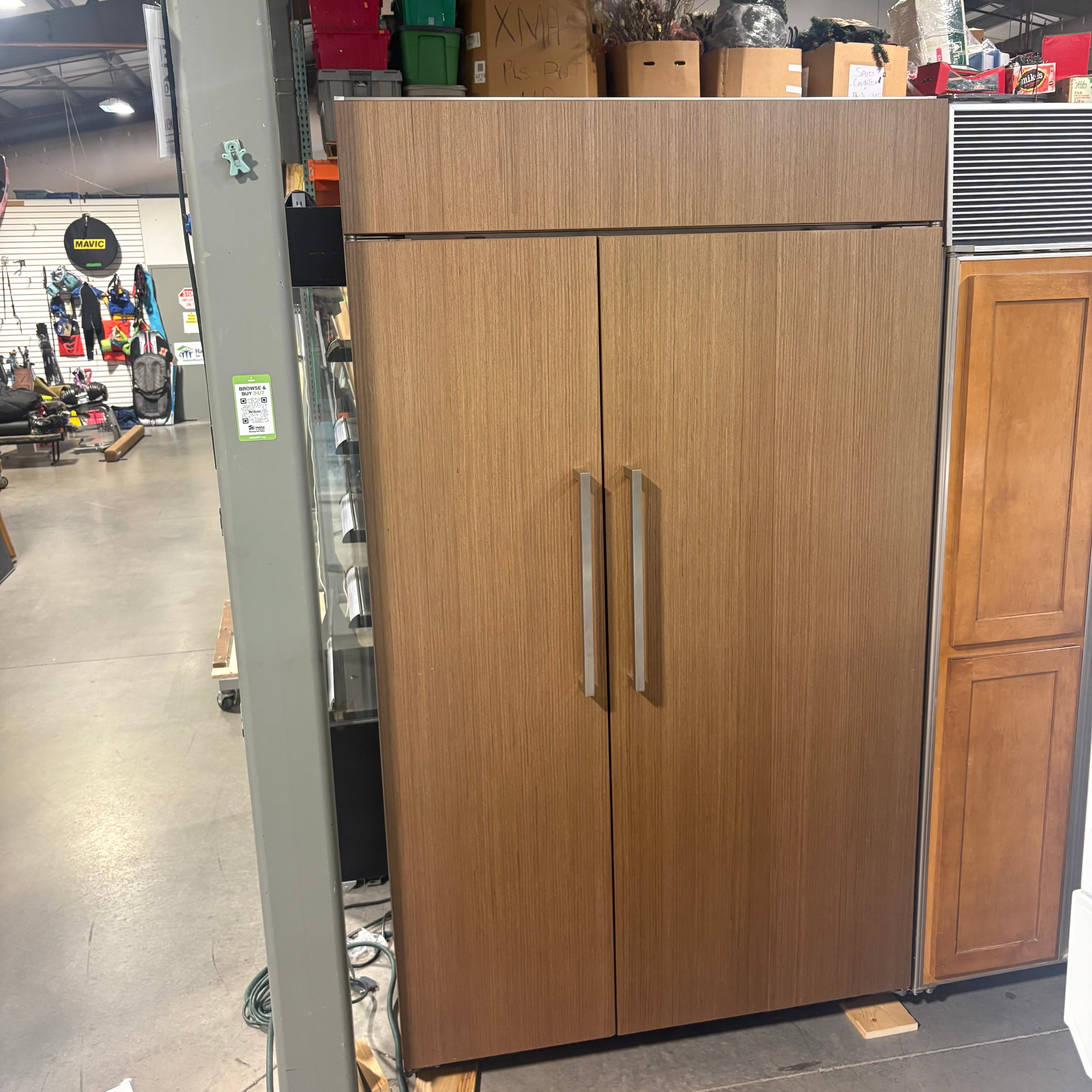Sub-Zero BI 48 S/O 2009 Wood Paneled Doors Side-By-Side Refrigerator 48"x 26"x 84"