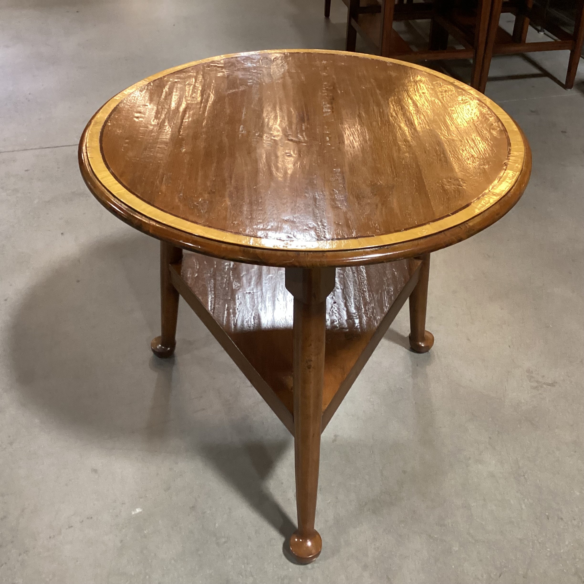 Essex Pad Foot With Shelf Cricket Accent Table 30" diameter x 27"