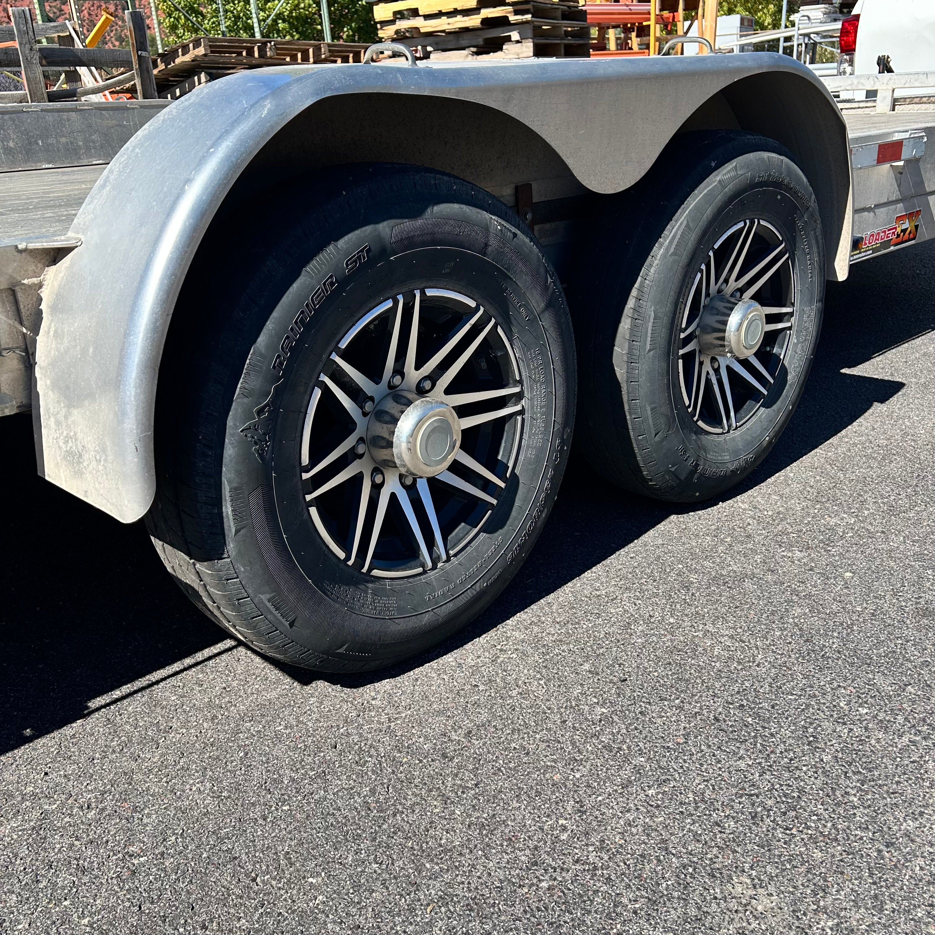 2022 25 ft. Total - 20' Deck Aluminum Tilt Speed Loader EX Car Hauler Trailer