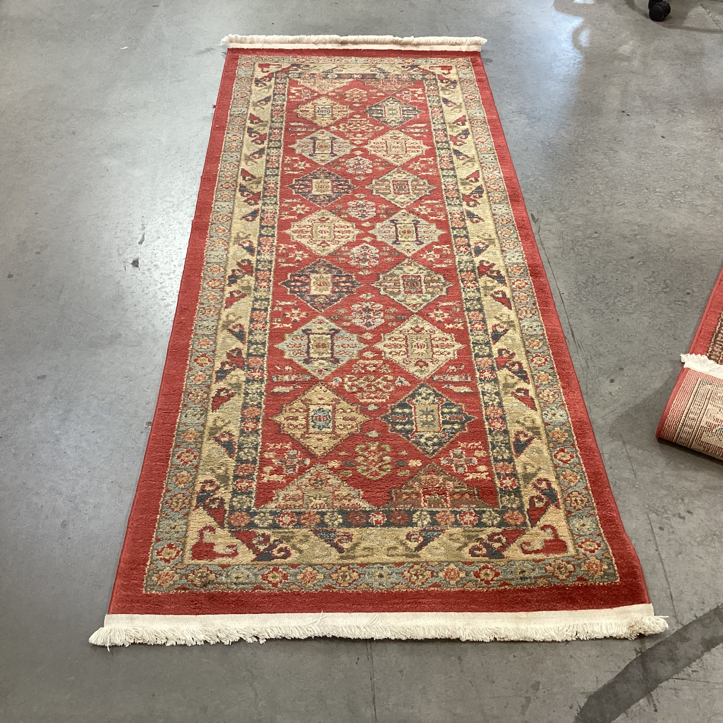 Unique Loom Serapi Collection Red Gold Poly Runner Rug 2' 8"x 6' 8"