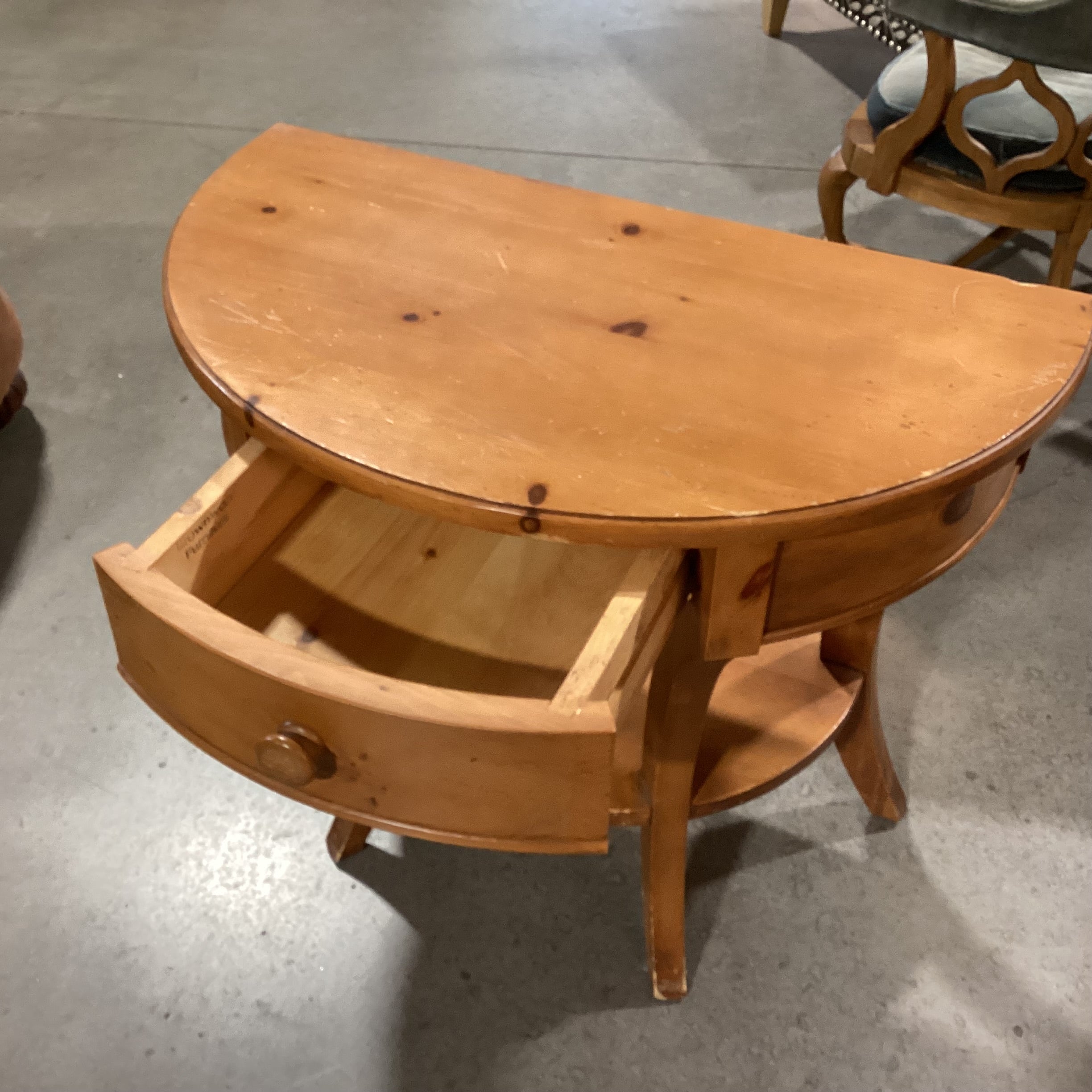 Brownwood Furniture Light Finished Distressed Pine Halfmoon 1 Drawer Accent Table 32.5"x 18.5"x 28"