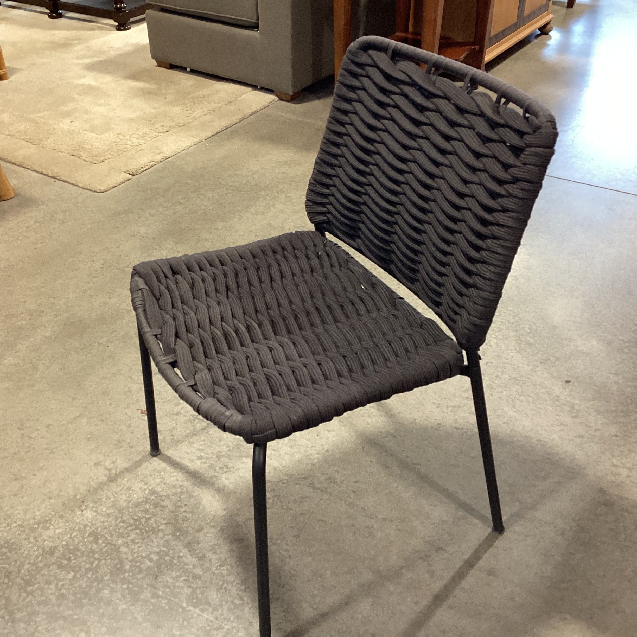 Ikea Tegelon Indoor Outdoor Dark Grey Braided Rope Woven & Metal Dining Chair 21"x 20"x 32"