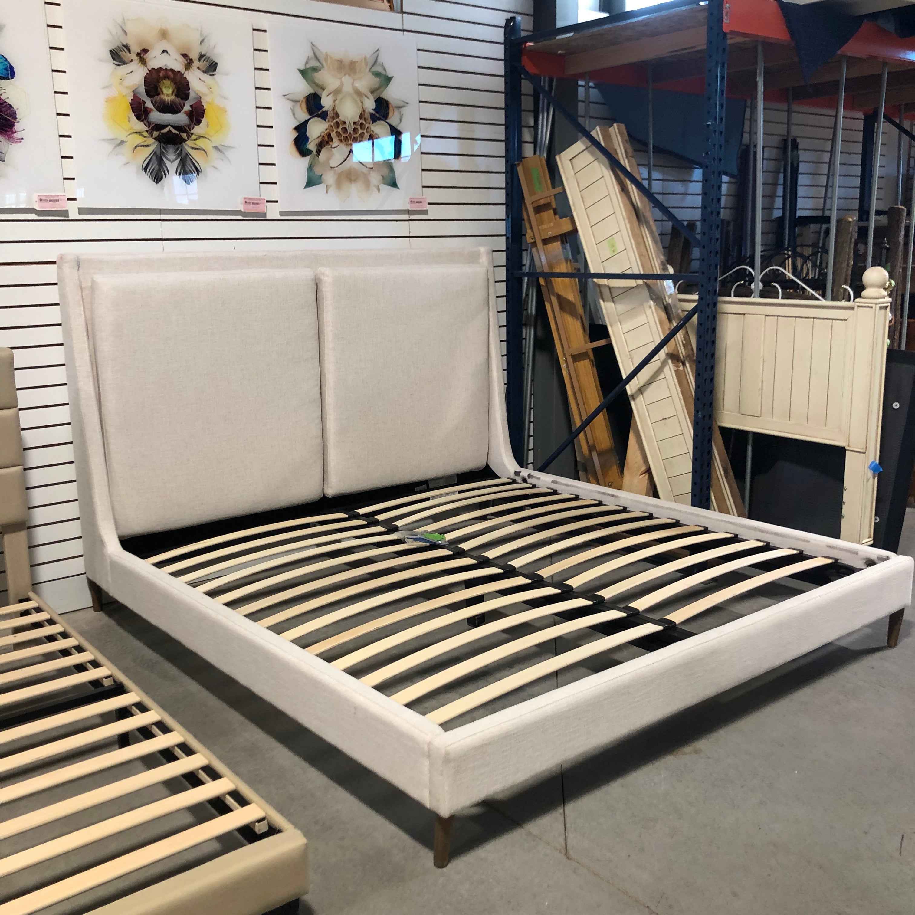 King Four Hands "Potter Bed" Fabric Platform Bed Set 81"x 90"x 56.5"