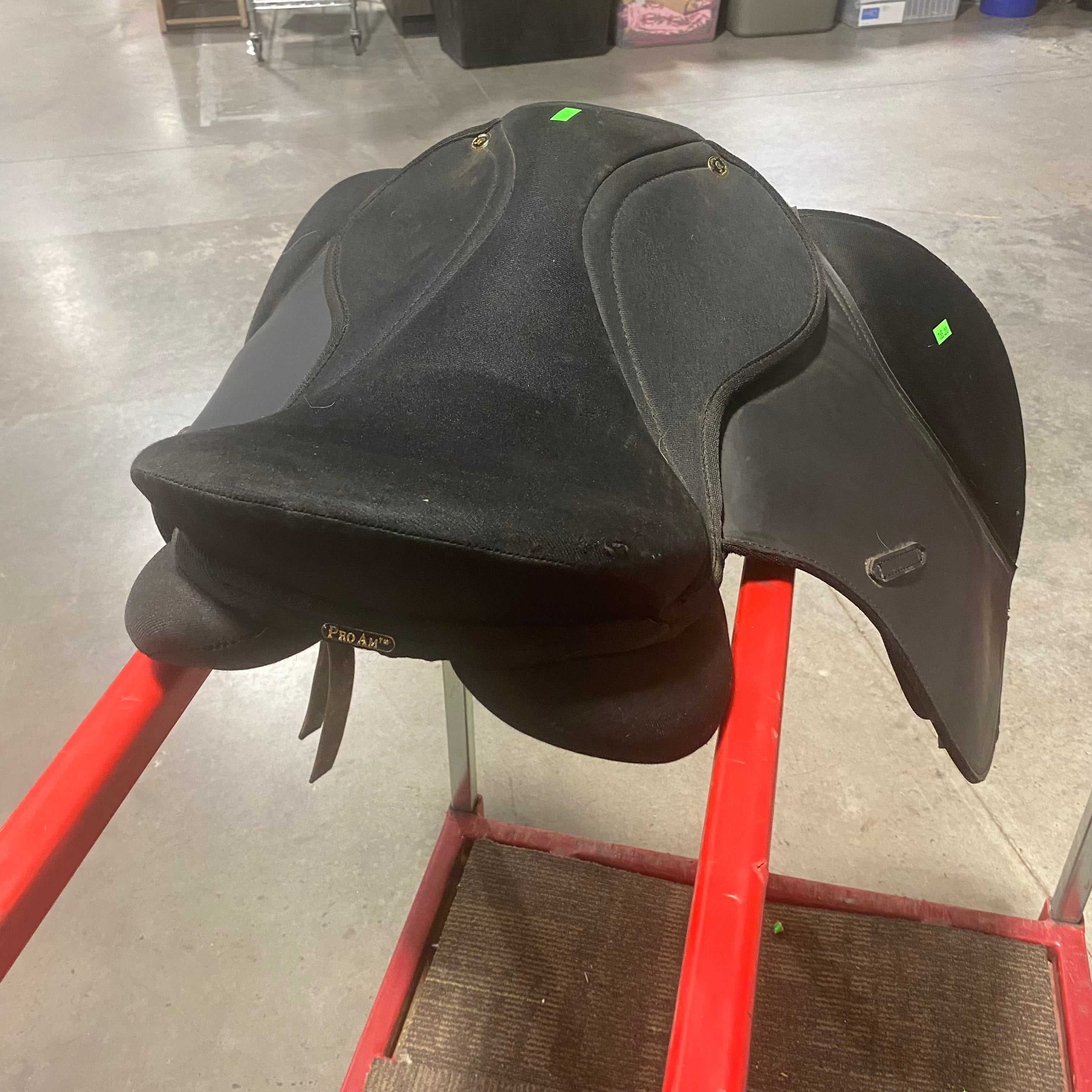 Pro Am Australian Bush Black Leather and Nylon Saddle (Without Horn or Stirrups)