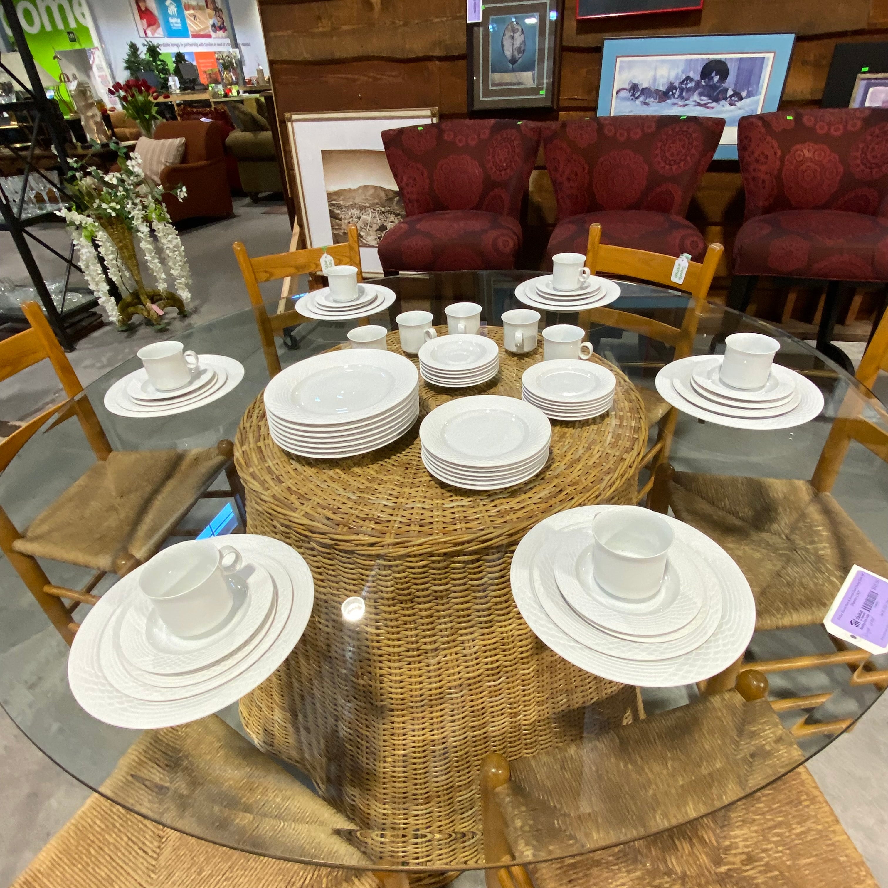 Hutsehenreuter "Seta" 62 piece China Set