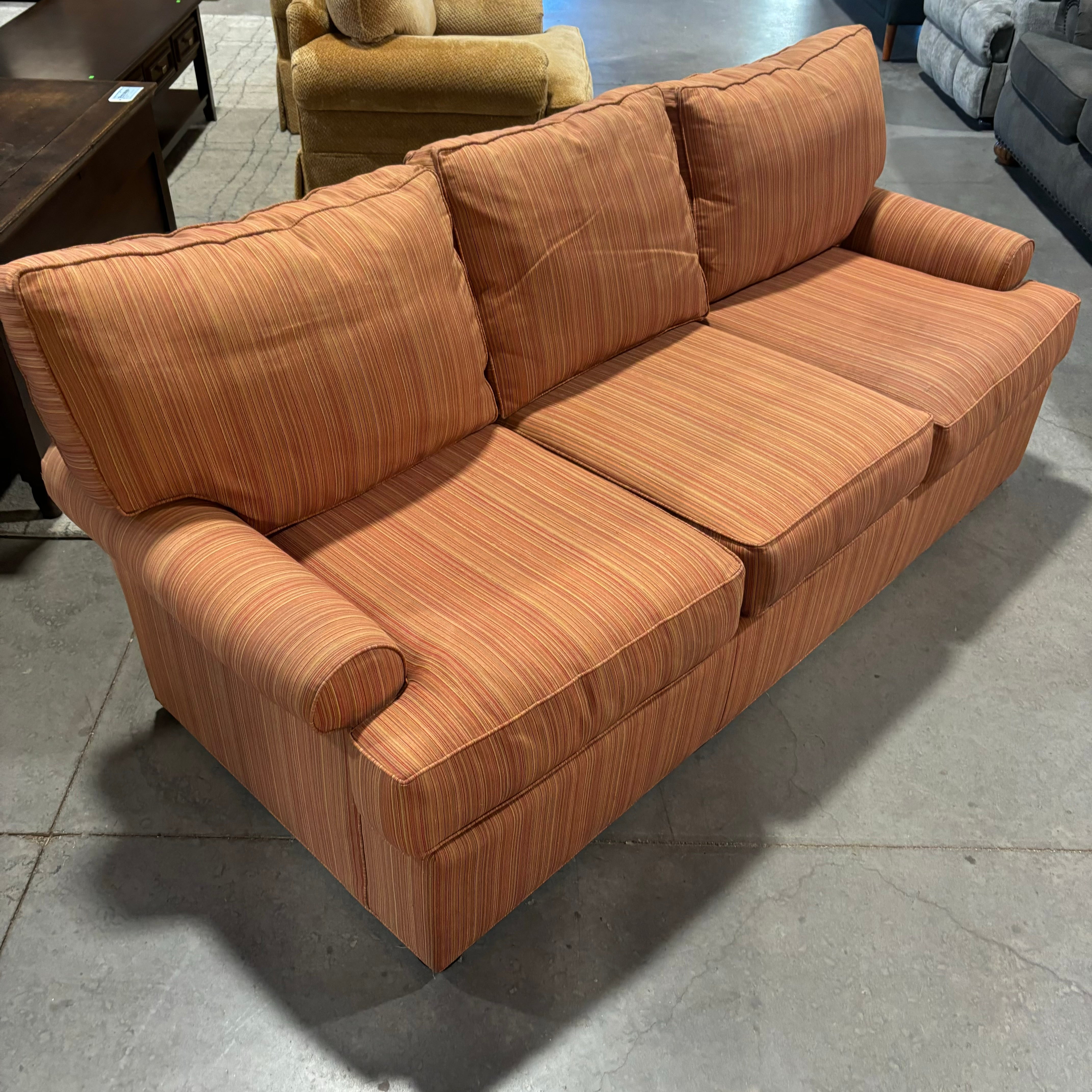 Thomasville Furniture Vintage Red Orange Green Multi Woven Sofa 84"x 40"x 29"