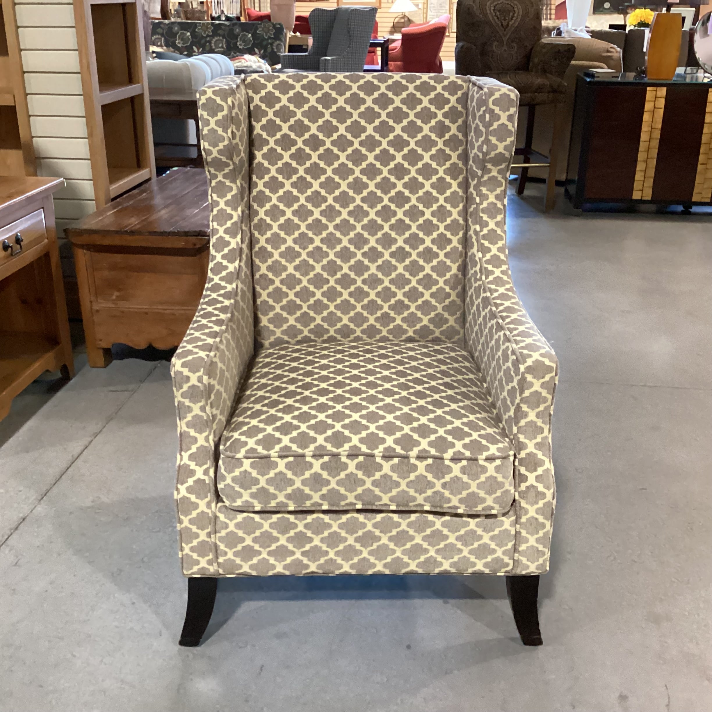 Pier 1 Imports Brown Gold Woven Lattice Slope Arm Wing Chair 29"x 29"x 41"