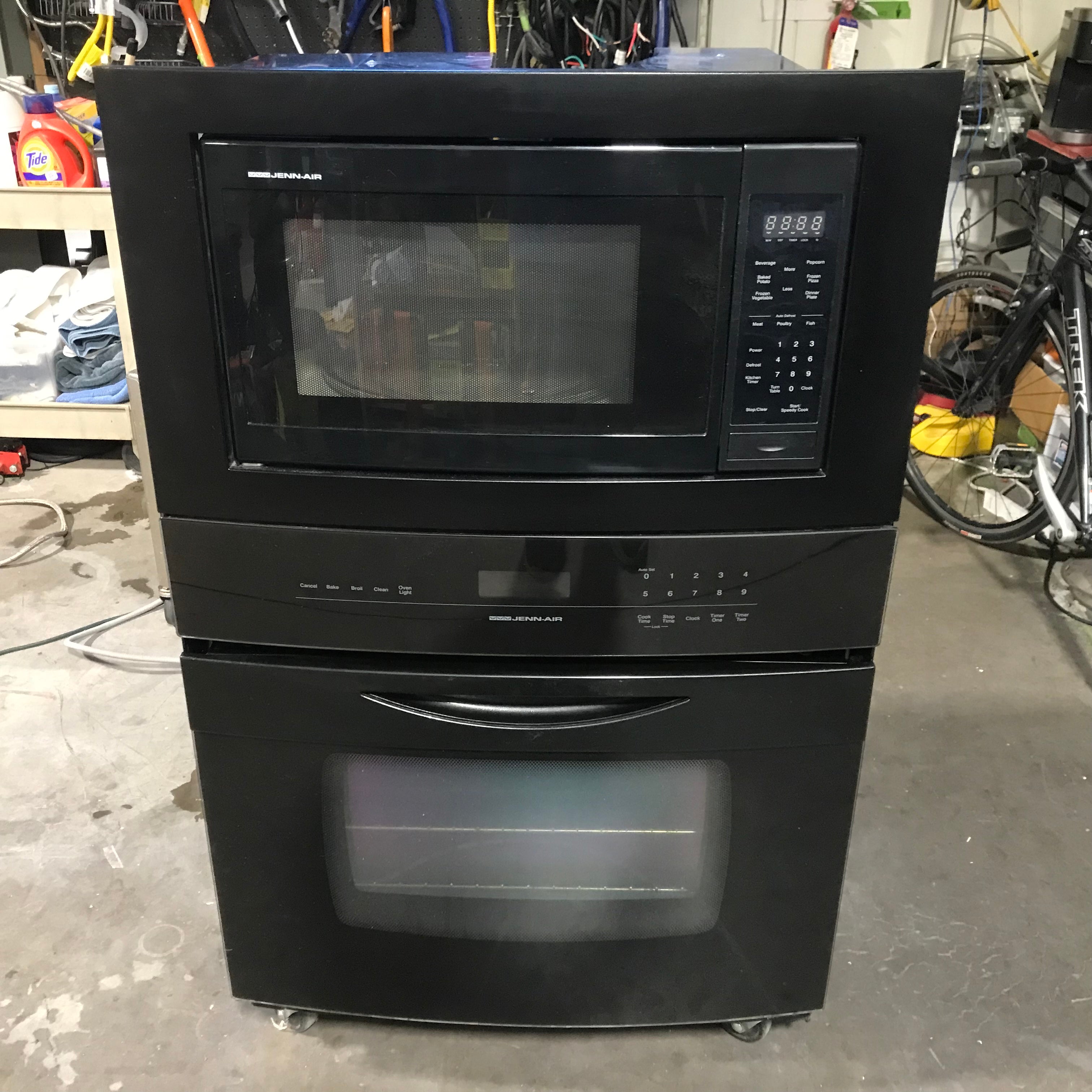 Jenn-Air Black Wall Oven With Built-In Microwave 30"x 26"x 45"