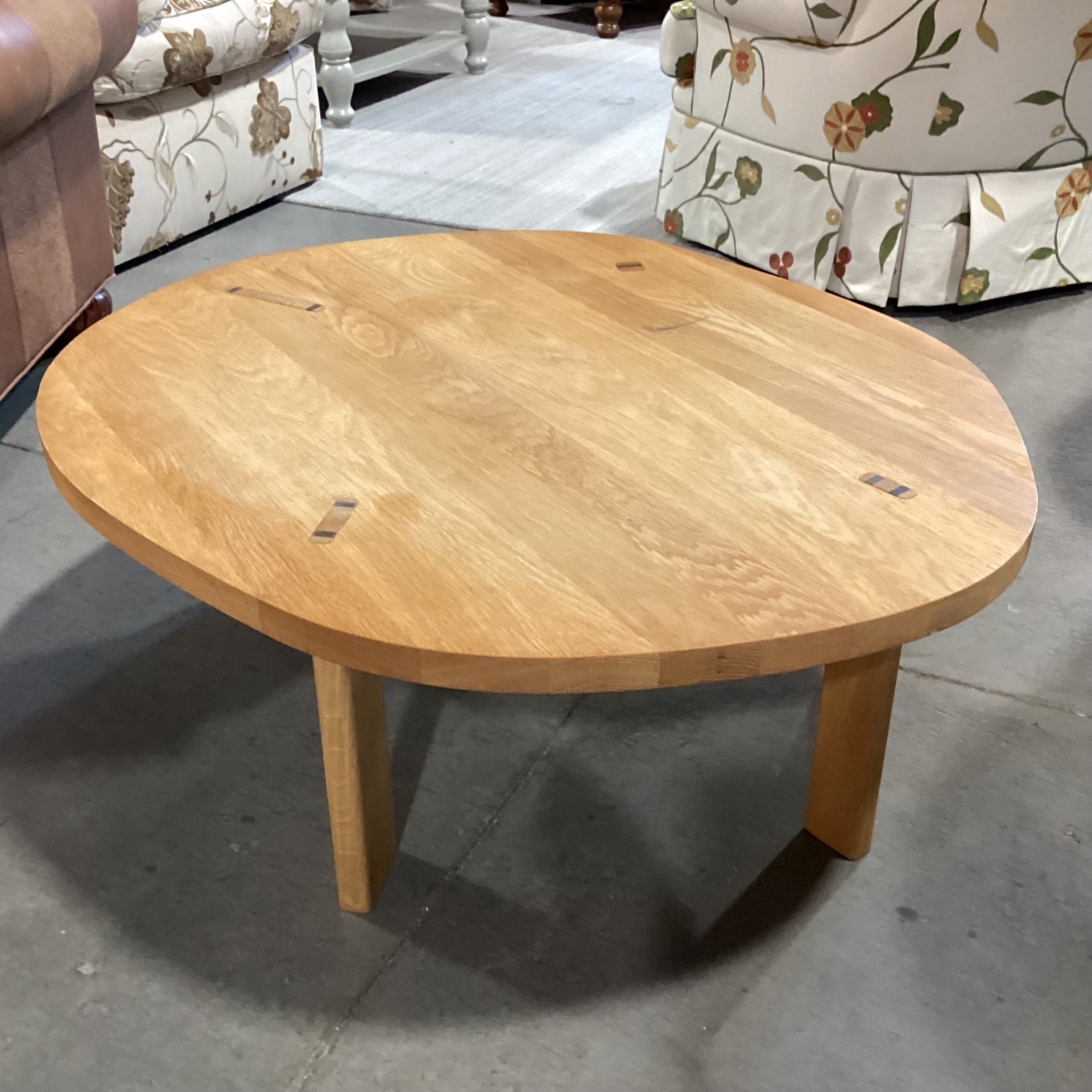 Solid Oak with Leg Knotched Detail Coffee Table 37"x 32"x 15"