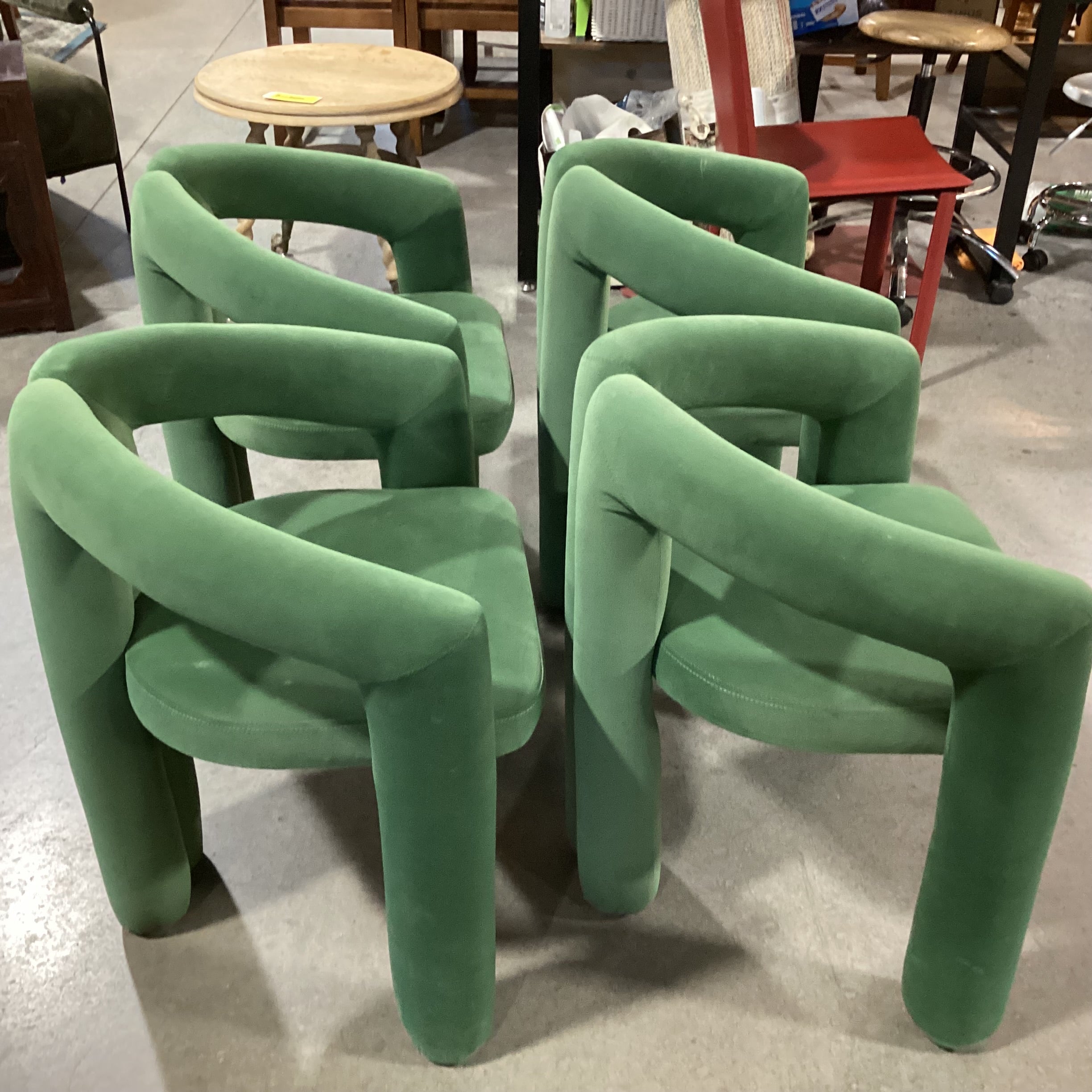 SET of 4 Mid Century Style Green Velvet Dining Chairs 24"x 20"x 29"