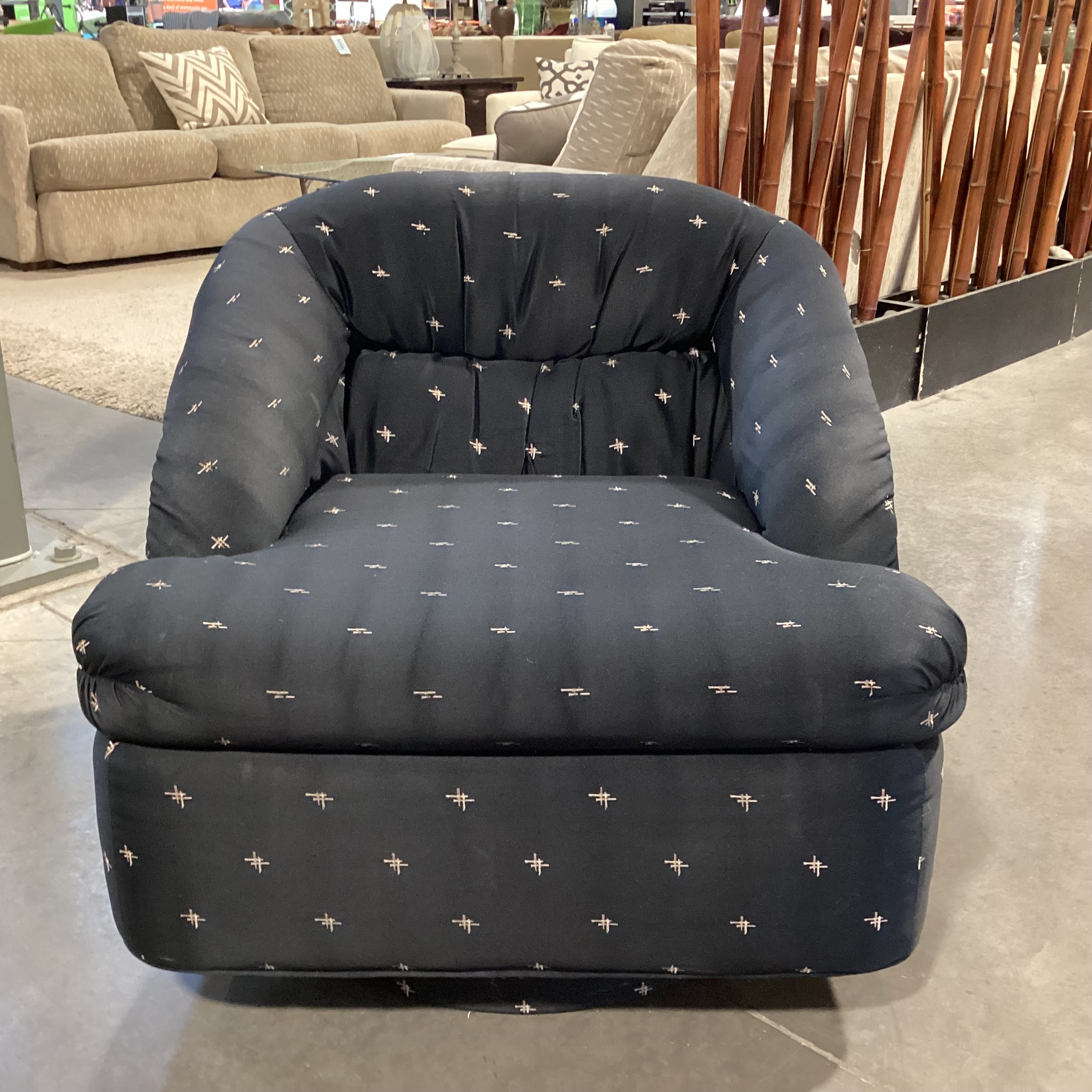 Black With Stitched Accent Pattern Swivel Chair 31"x 36"x 28"