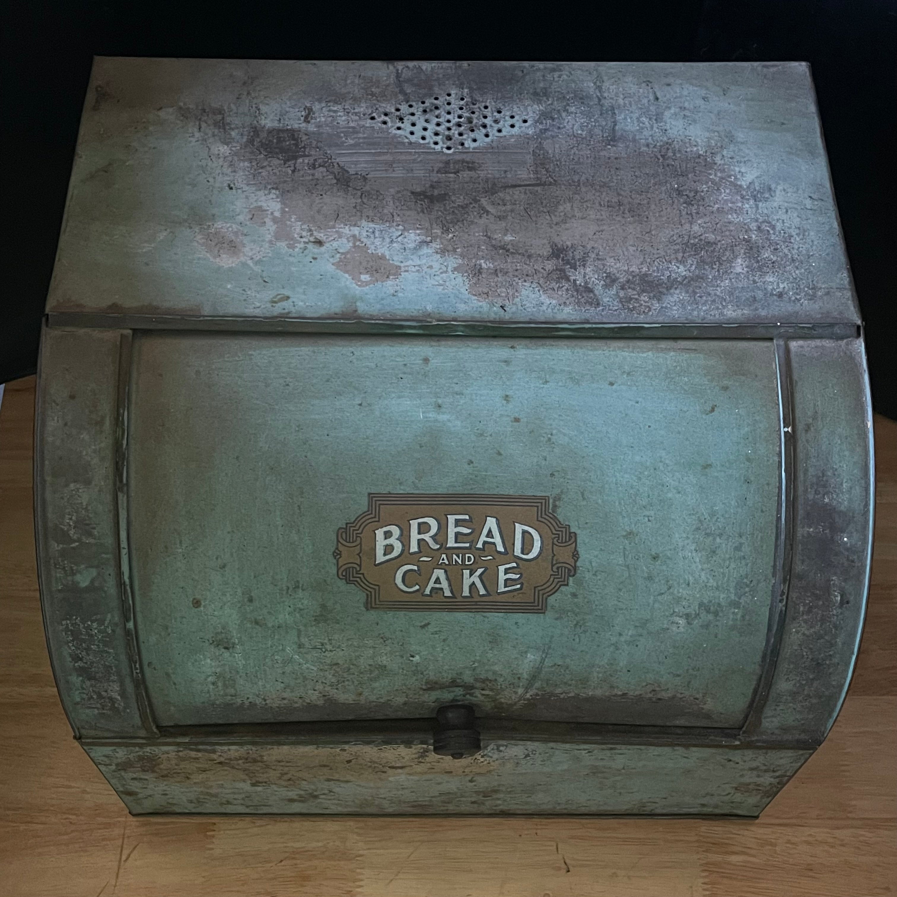 Antique Green Metal Bread & Cake Box with Sliding Lid, 13.25"x 11"x 10.5"