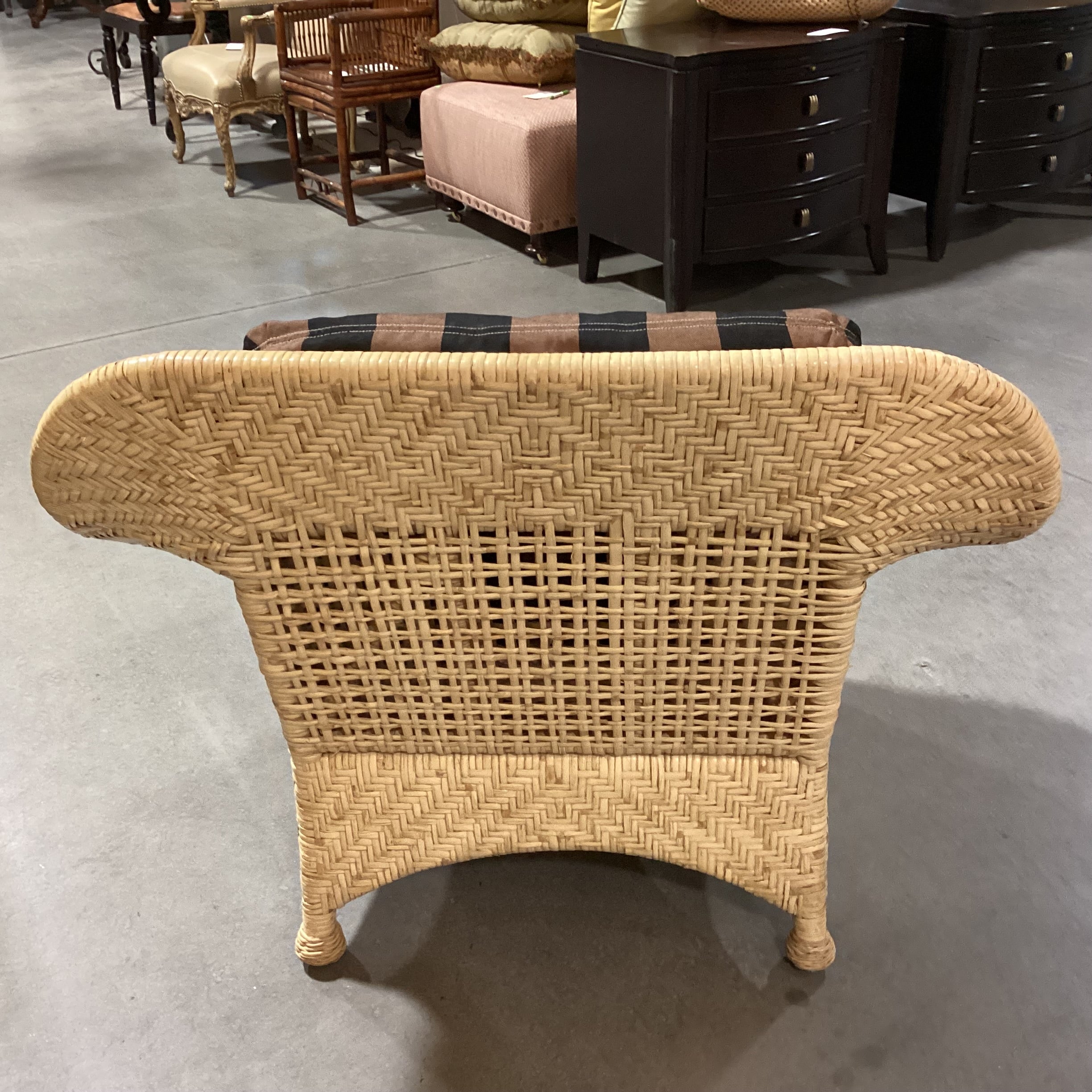 Rattan Wicker & Black Brown Stripe Down Cushions Chair 36"x 31"x 34"Chair