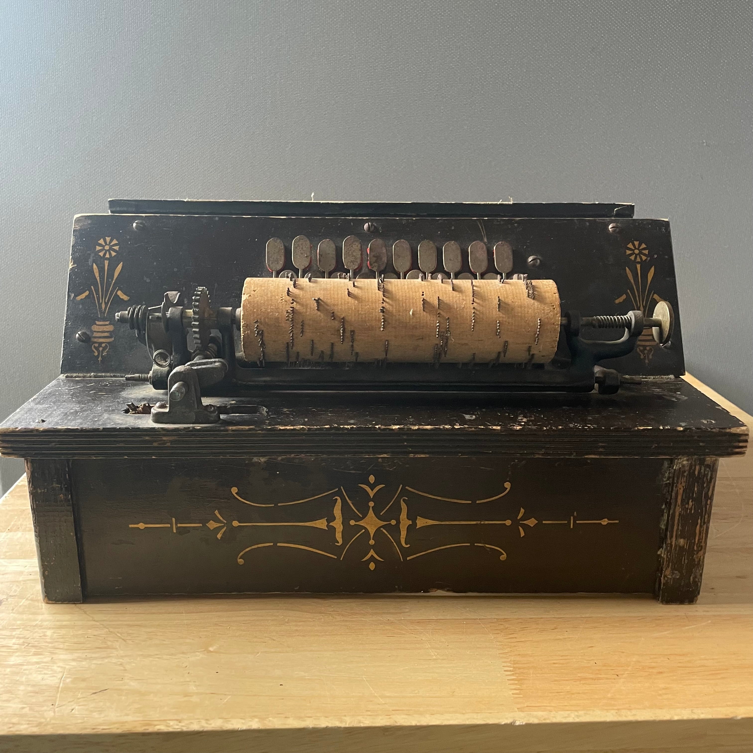 Antique 1887 Black Wood/Metal Gold Stenciled The Gem Roller Organ Made by Autophone Co NY