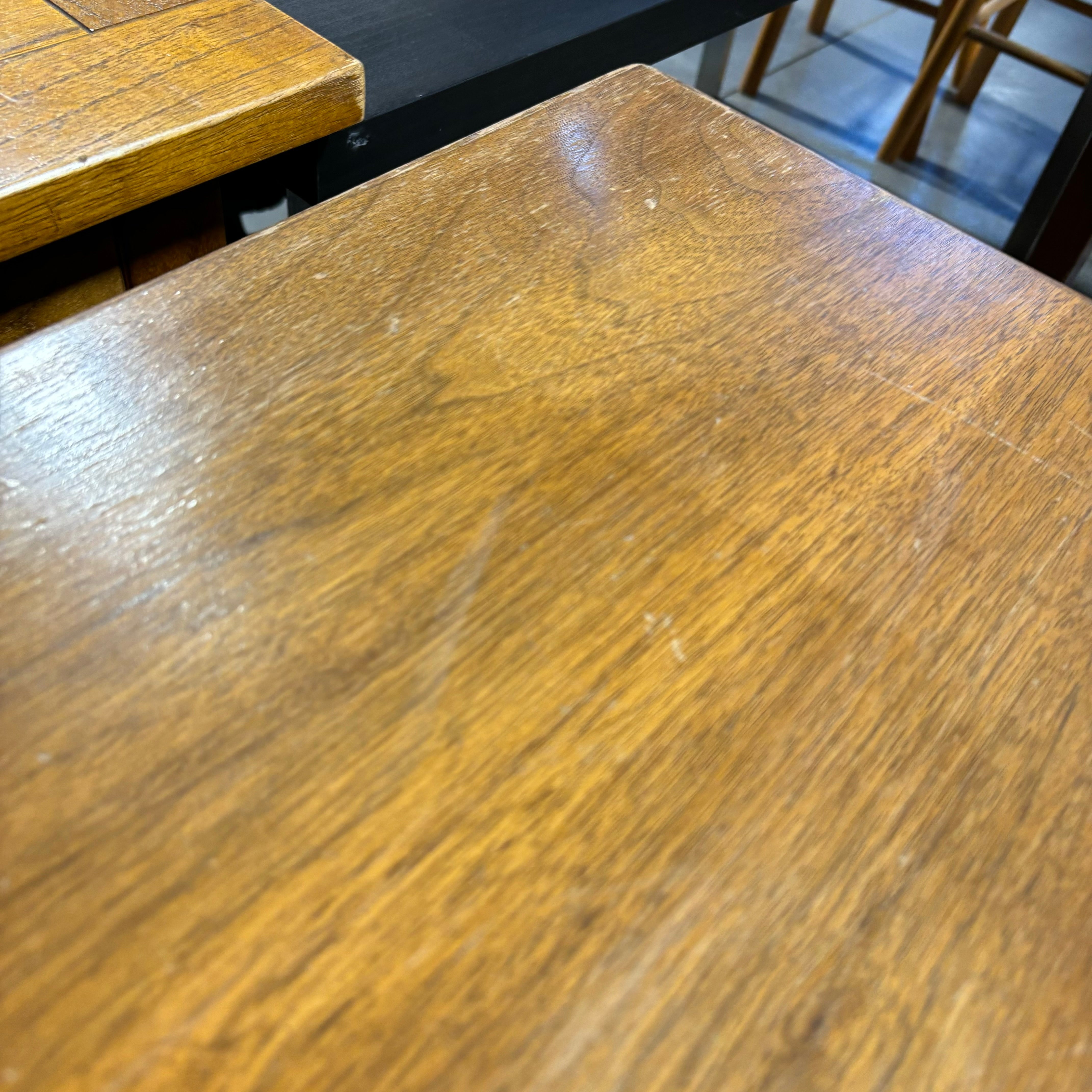 Oak 6 Drawer with Pullout Surface Desk 60"x 34"x 30"