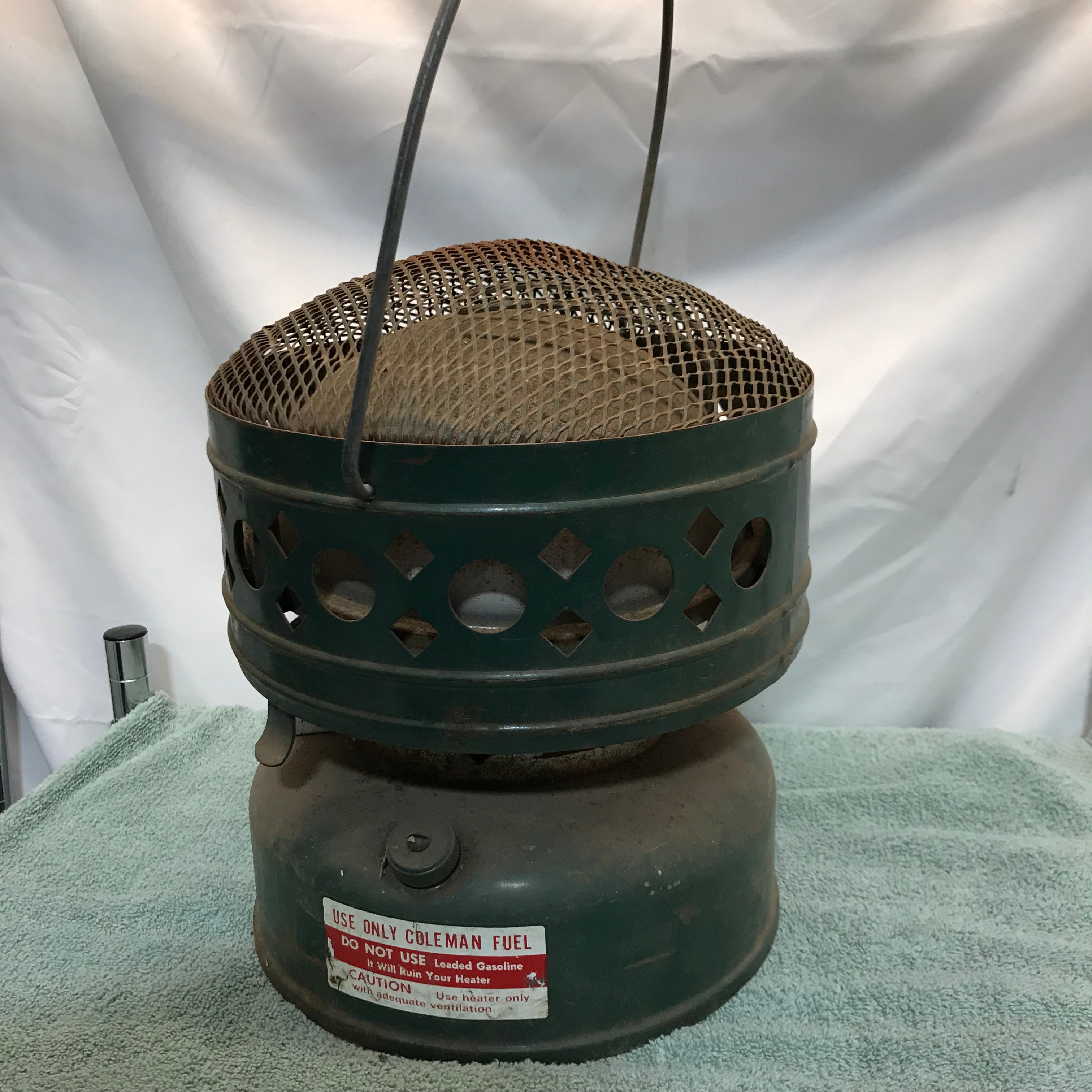 1970's Vintage Coleman Catalytic Heater Model#513 (3,000-5,000 BTU)