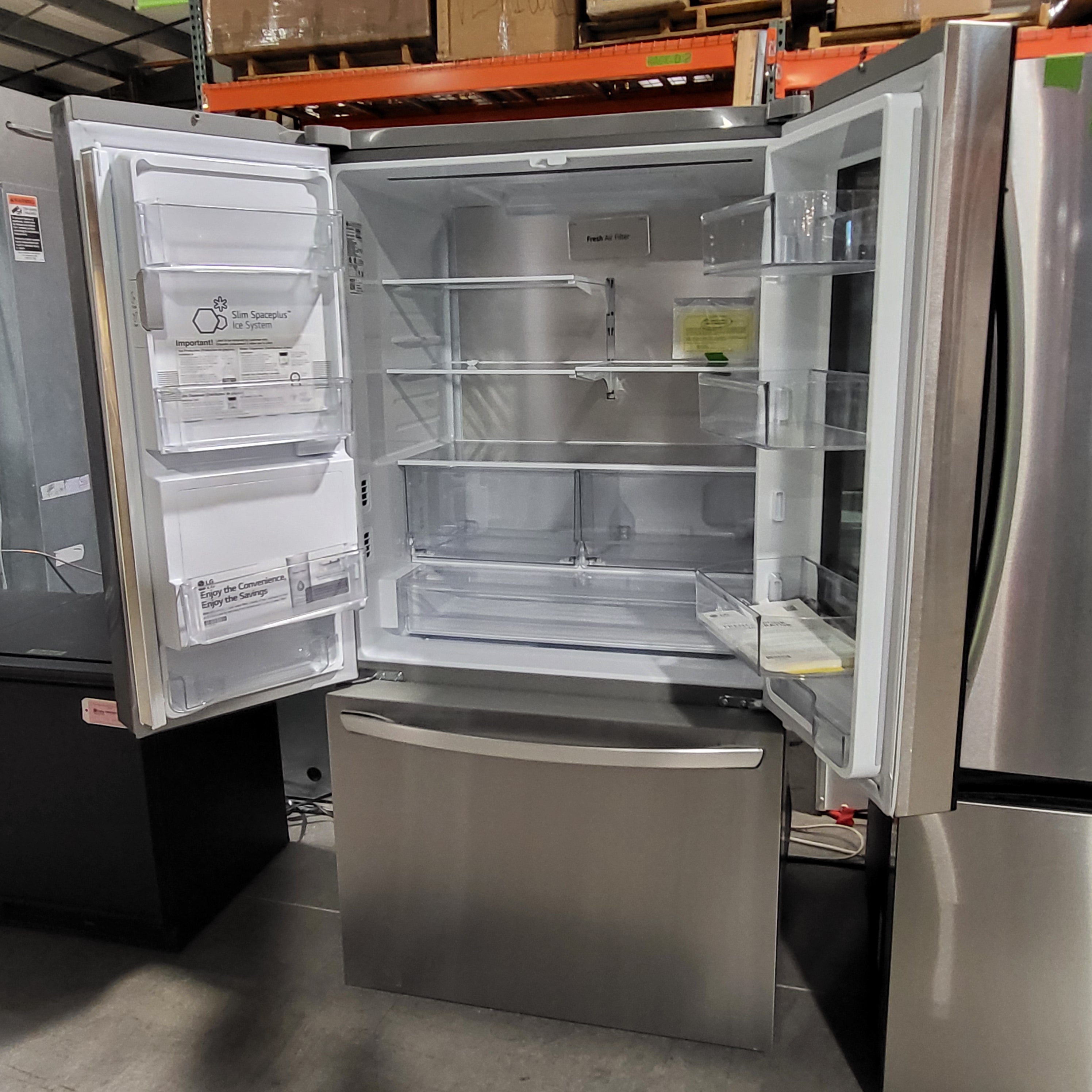 F823 LG Smart InstaView 26 Cu. Ft. French Door Stainless Steel Refrigerator  LRFOC2606S S/N:302KRPVKZ144