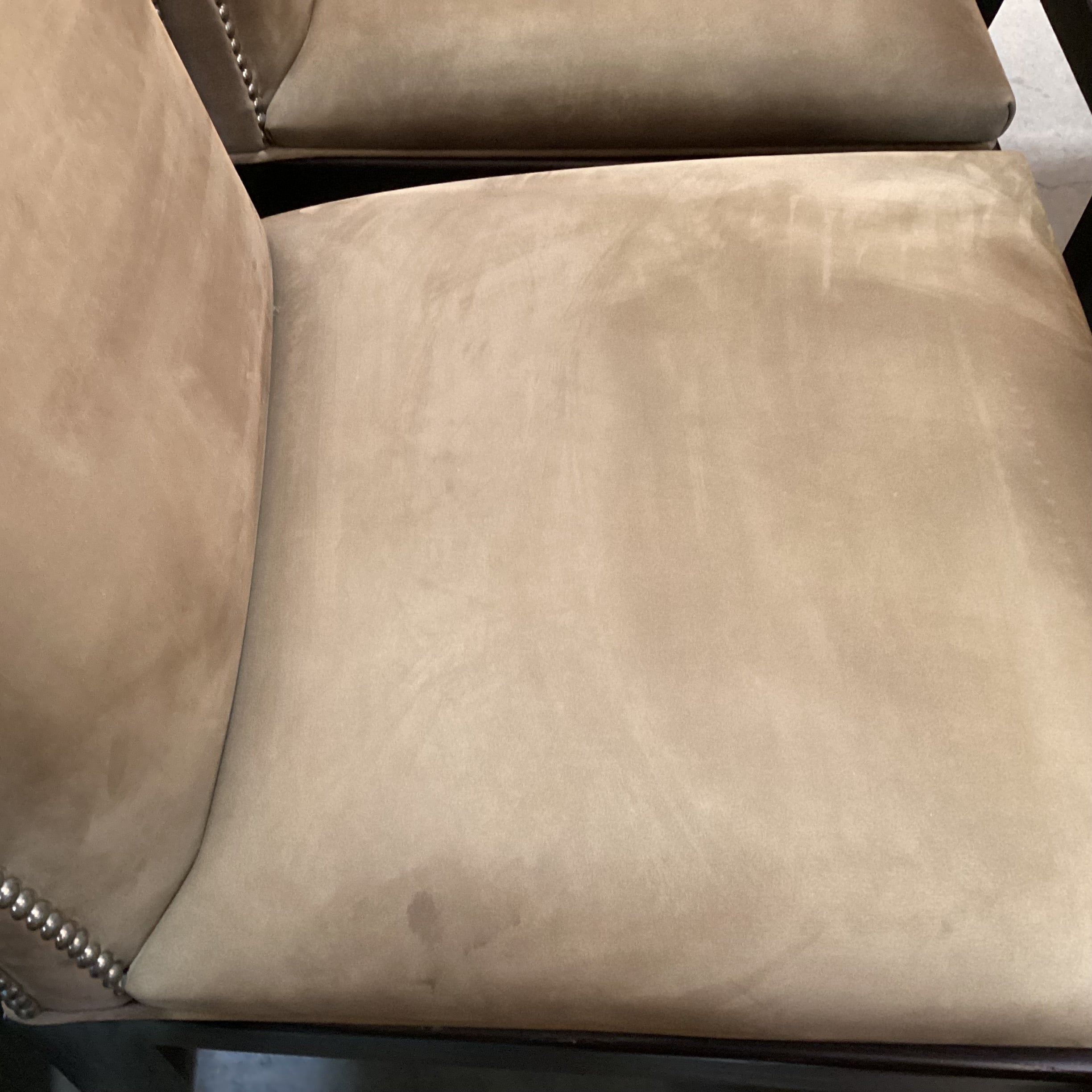 SET of 10 Hickory Chair Co Chelsea Brown Suede Nailhead & Dark Finish Wood Dining Chairs 22"x 25"x 42"