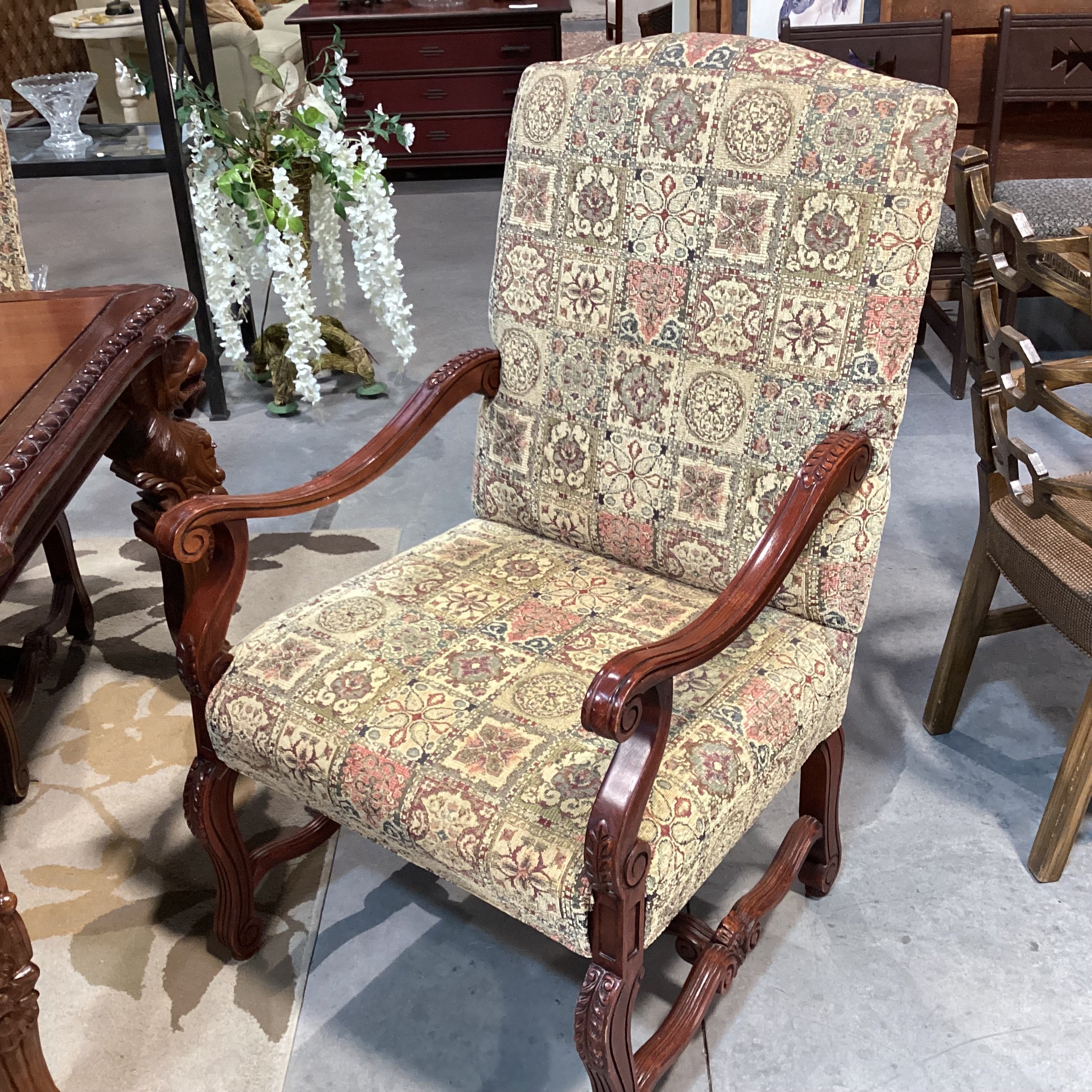 White Rose Ornate Carved Lionshead 2 Leaves Table with 8 Chairs Dining Set 102" to 138"x 48"x 31.5"