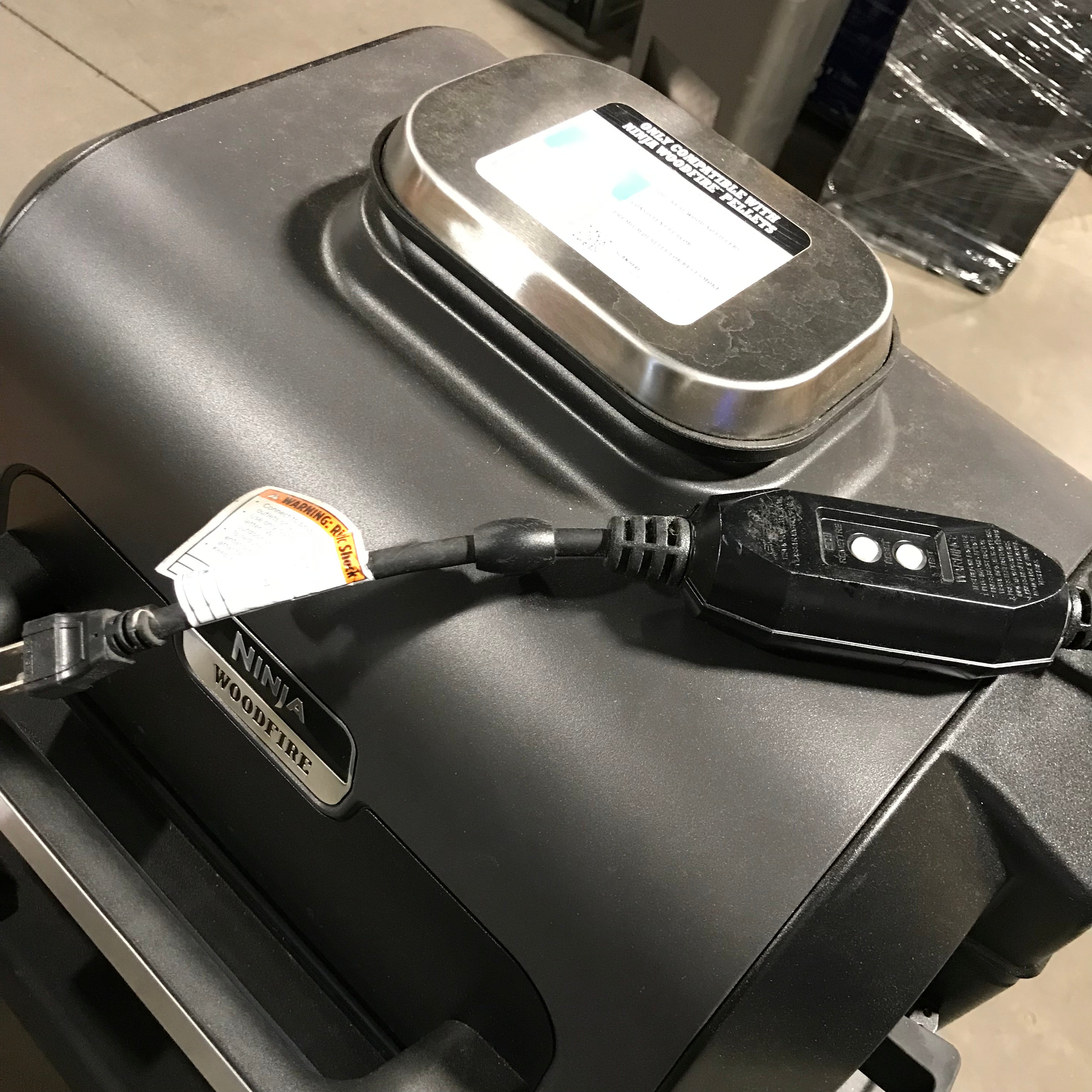 Ninja Woodfire Pro XL Outdoor Grill & Smoker