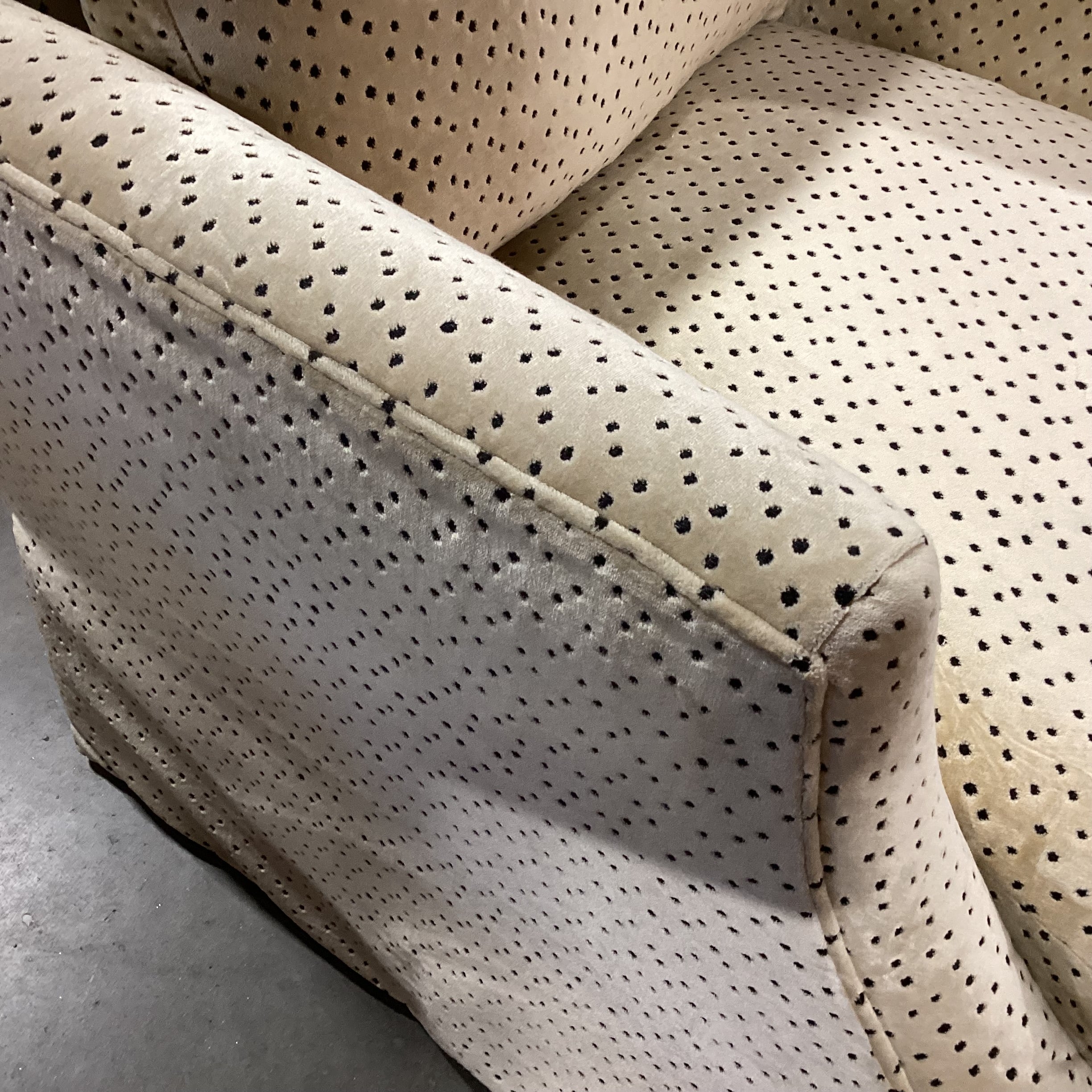 Lee Industries Custom Velvet Cream & Black Cheetah Print Chair 33"x 39"x 38"