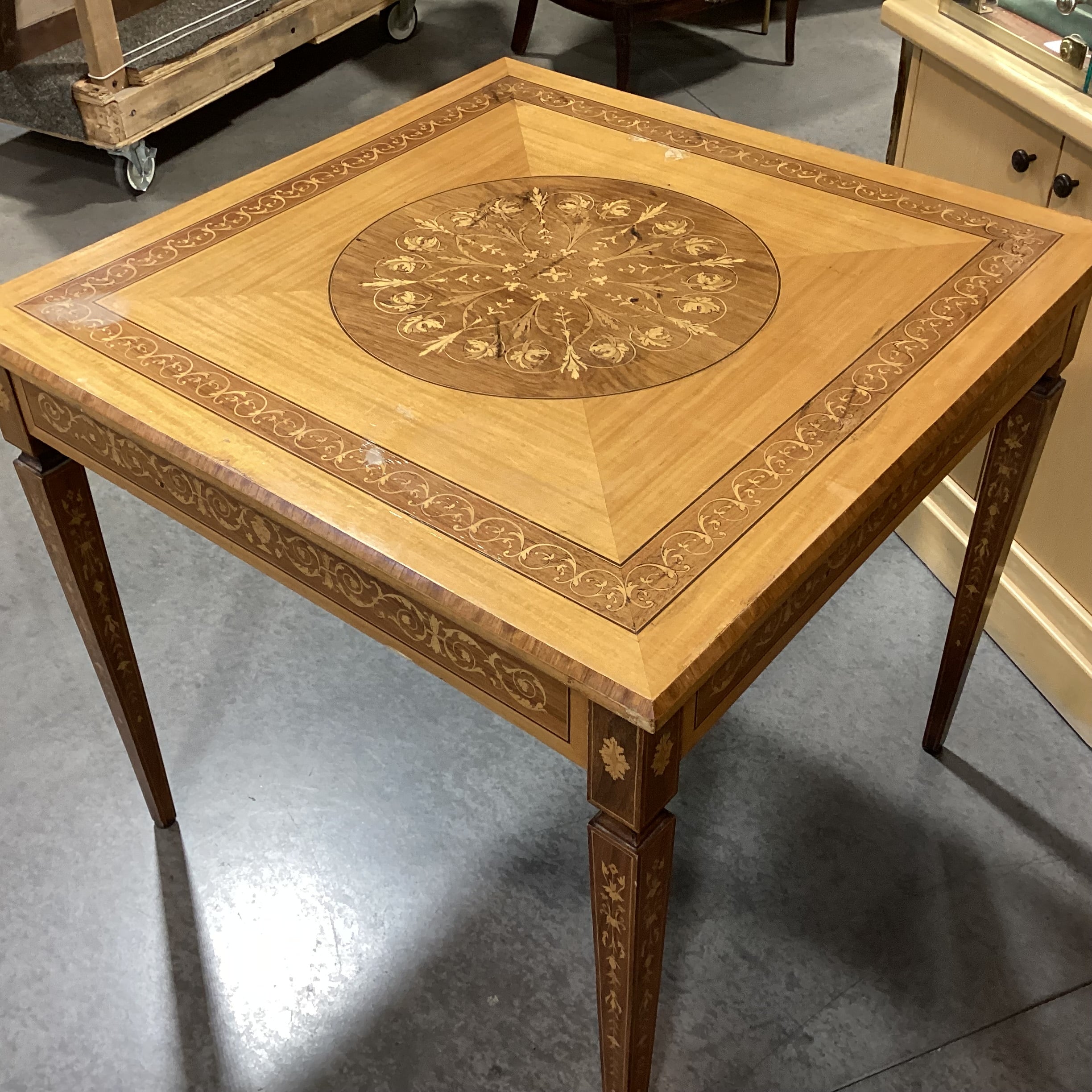 Vintage Ornate Inlay Veneer Accent Table 32"x 32"x 30"