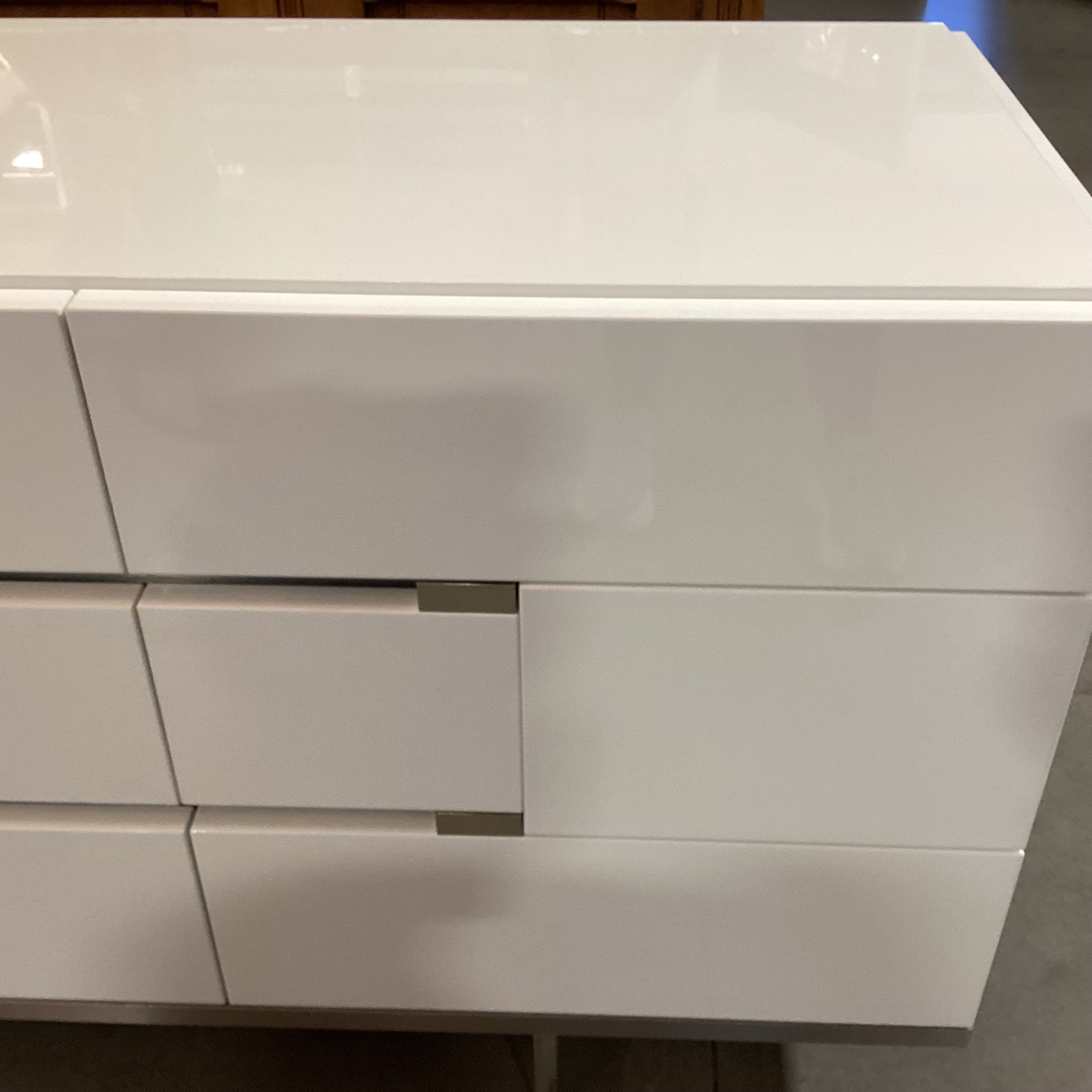 Alf DaFre Made in Italy Modern White Lacquer Chrome & Lucite 6 Drawer Dresser 67"x 21"x 32"