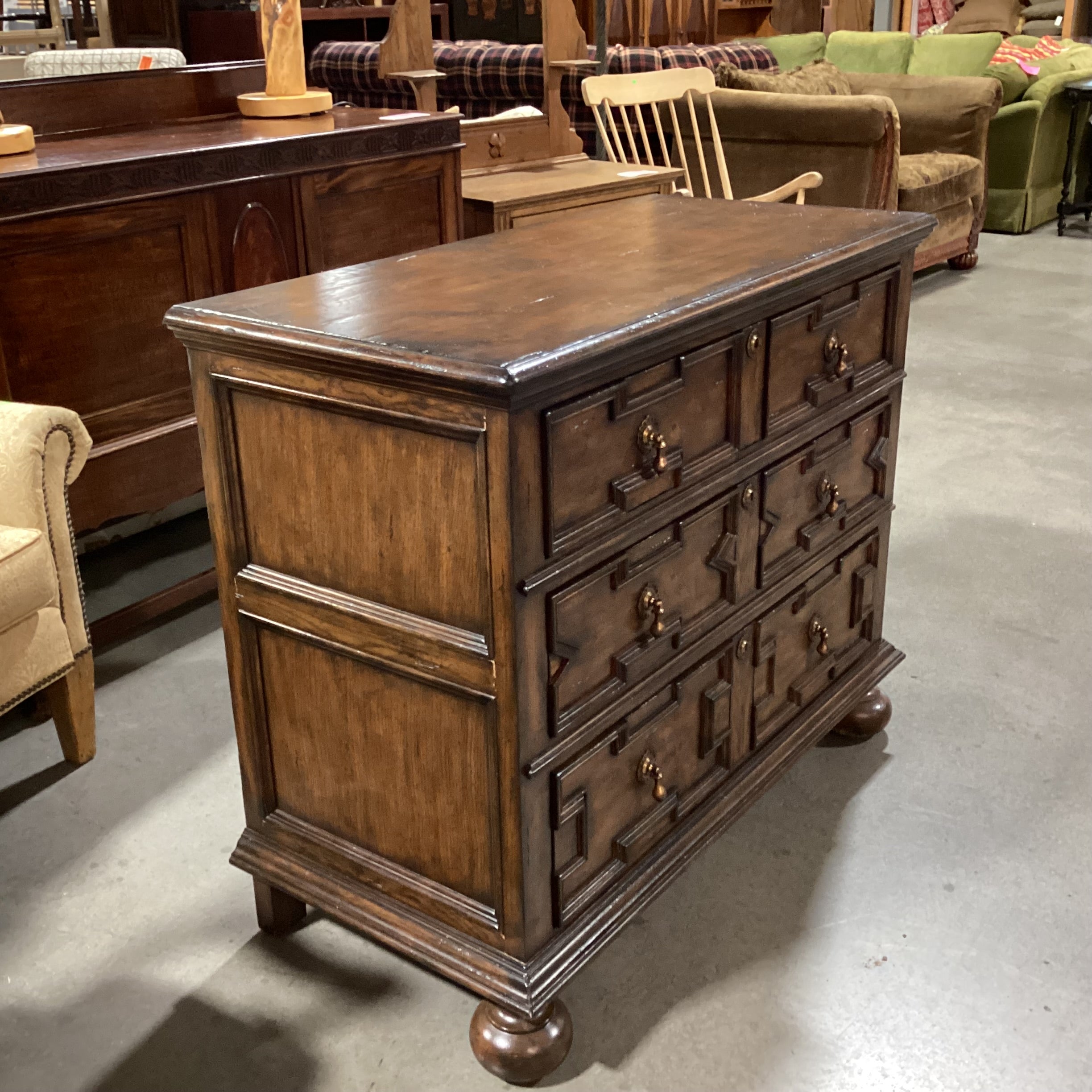 Dark Finish Solid Wood Carved Molding & Ball Feet Detail Brass Teardrop Pulls Keyhole Accent 3 Drawer Chest 43"x 20.5"x 36"