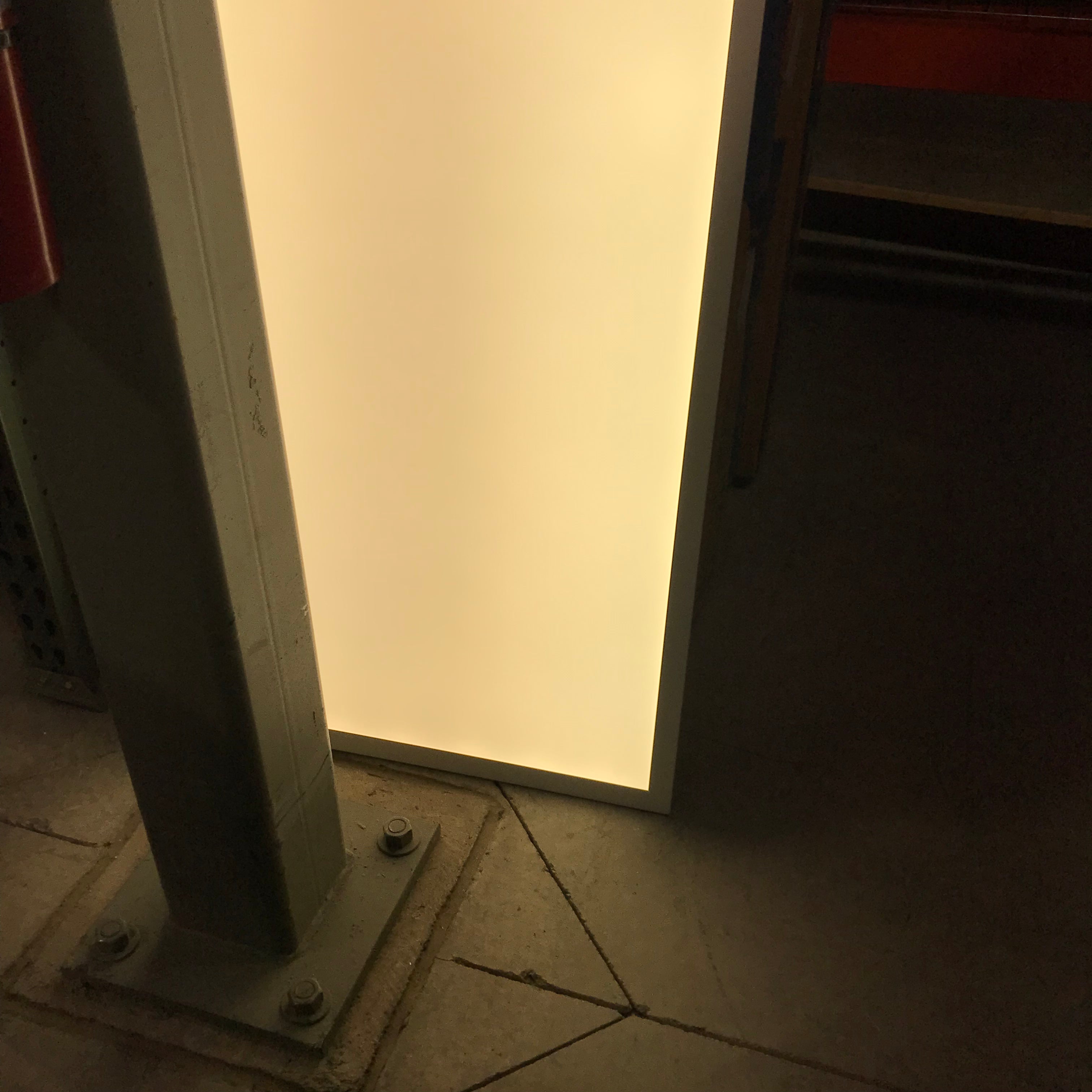 UTILiTECH 4ft x 2ft LED Flat Panel Light 2pack 4200 Lumens 4000k