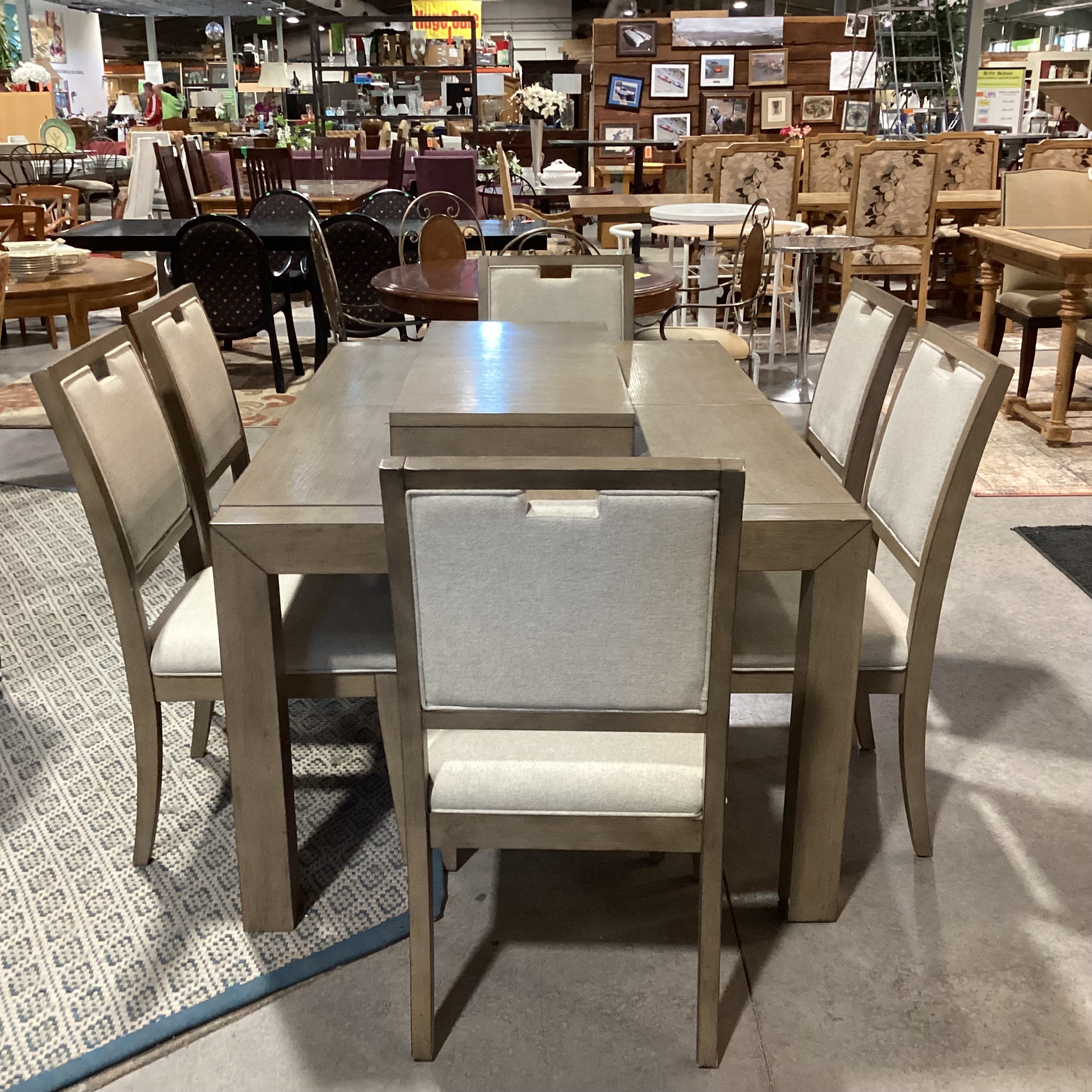 Klaussner Home Furnishings Grey Tone Finish Wood with 1 Leaf Table & 6 Chairs Dining Set 66" to 84"x 42"x 30.5"