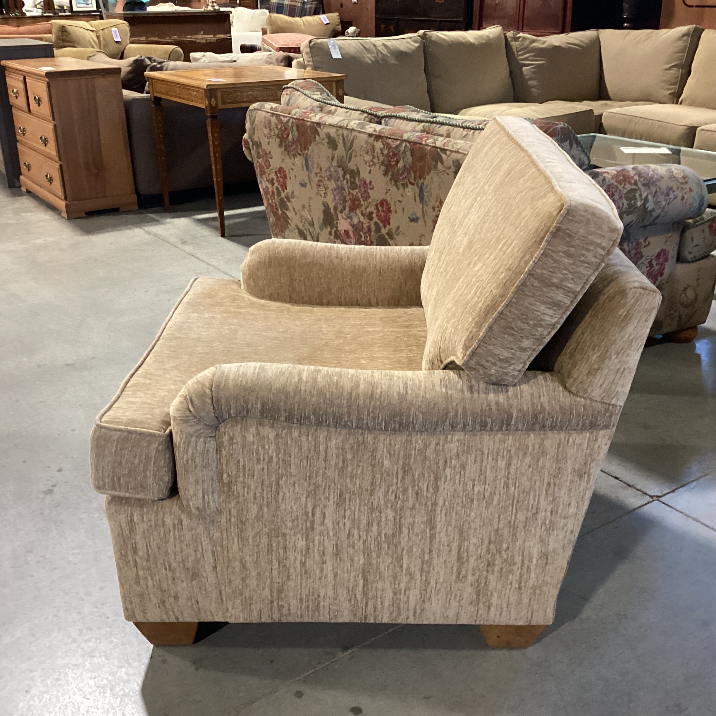 Tan Texture Woven Chenille Chair 36"x 36"x 30"