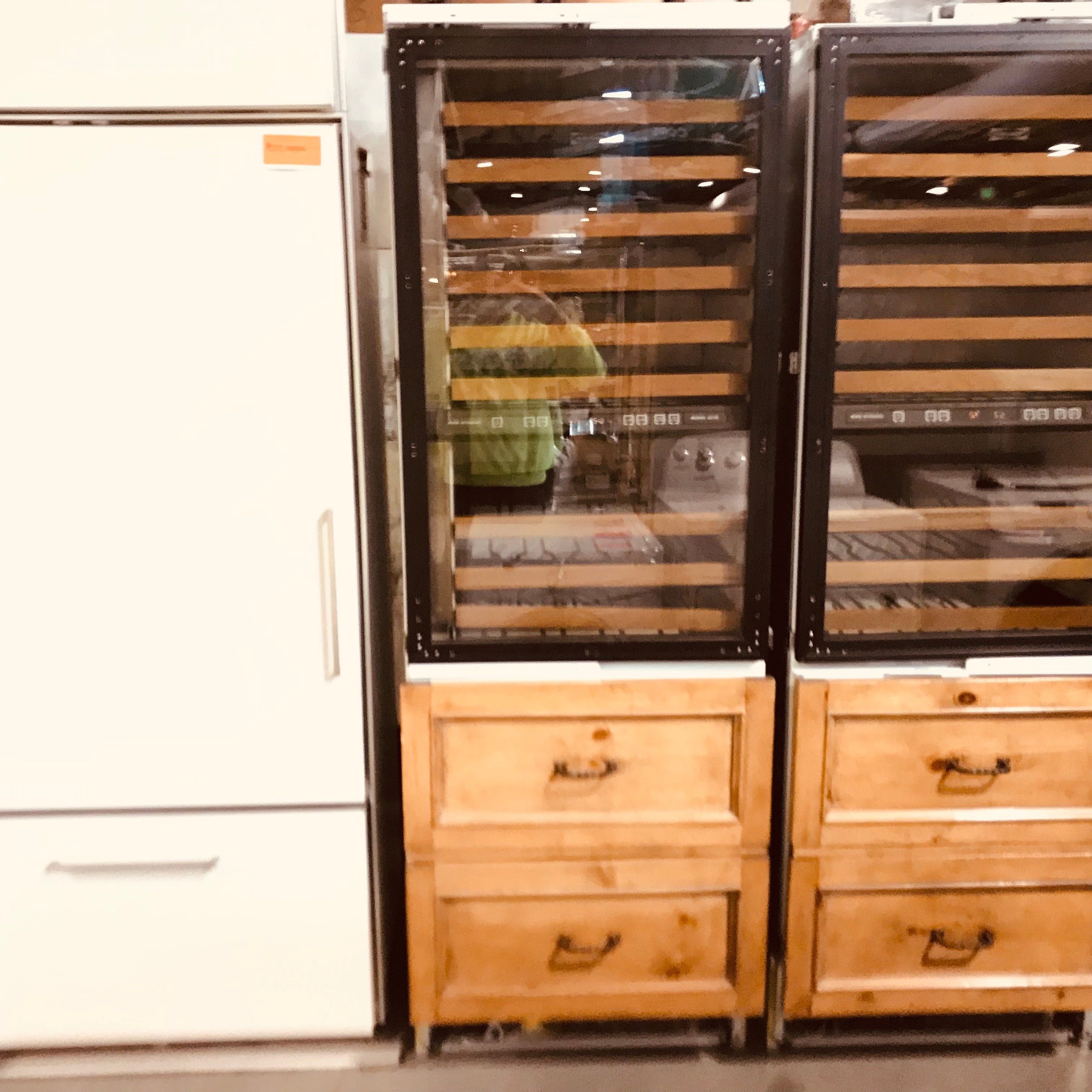 Sub-Zero 427r Wood Paneled Door 2 Refrigerator Drawers Wine Cooler 27"x 24"x 80"