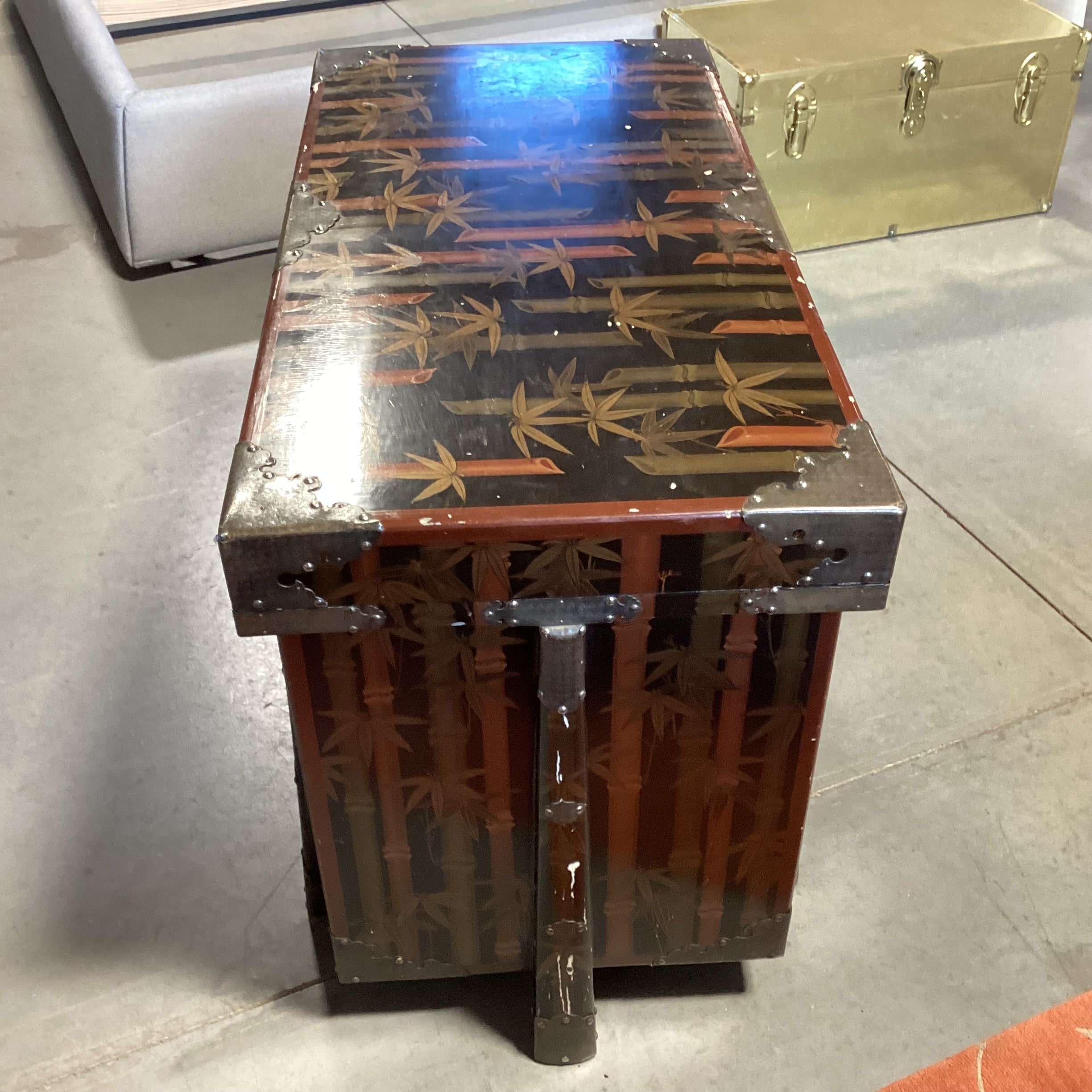 Asian Bamboo & Leaf Design with Metal Accent & Silklined Trunk 40"x 20"x 27"