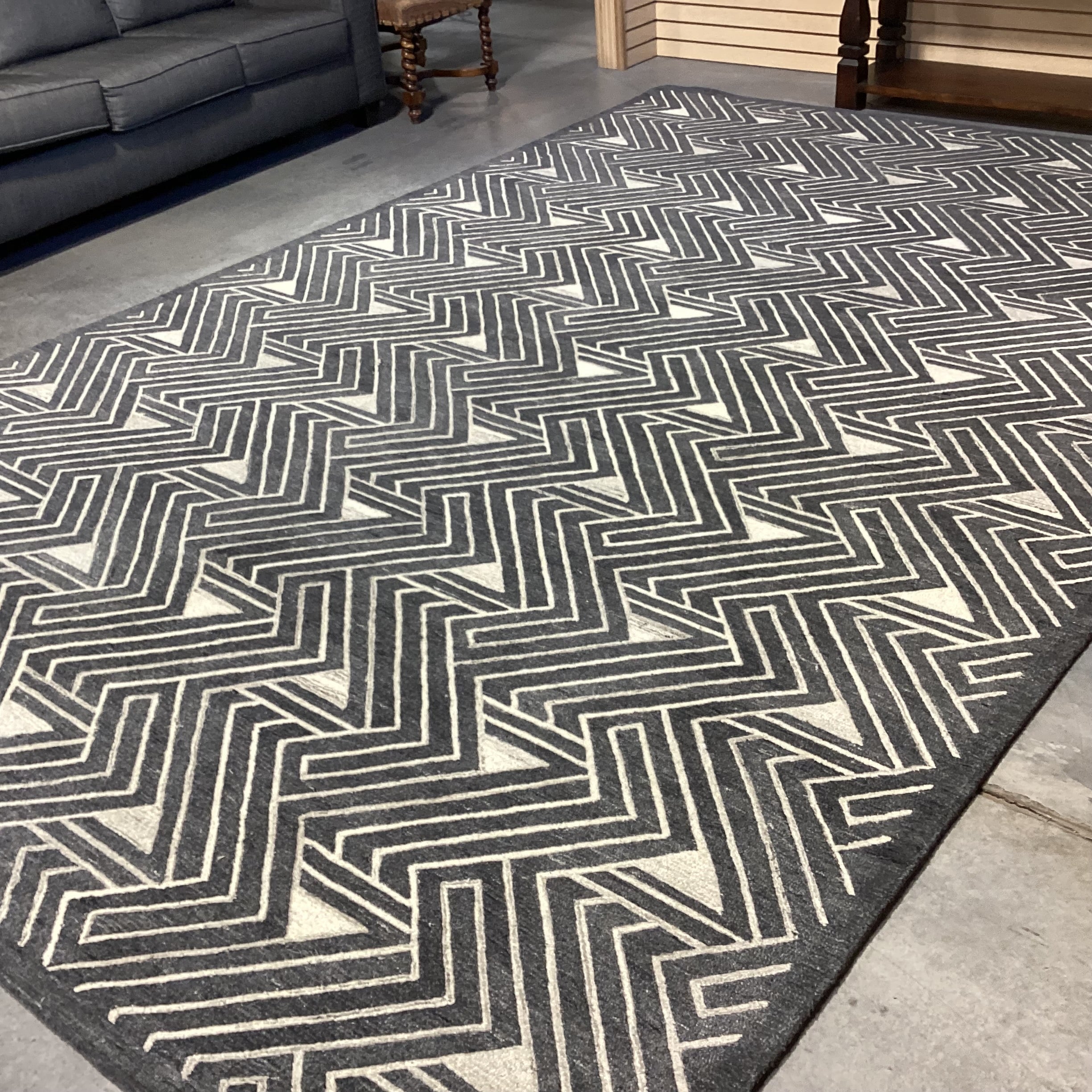 J&J Flooring Custom Fine Hand Tufted Gation Coal All Loop Natural Wool Rug 9'x 14'