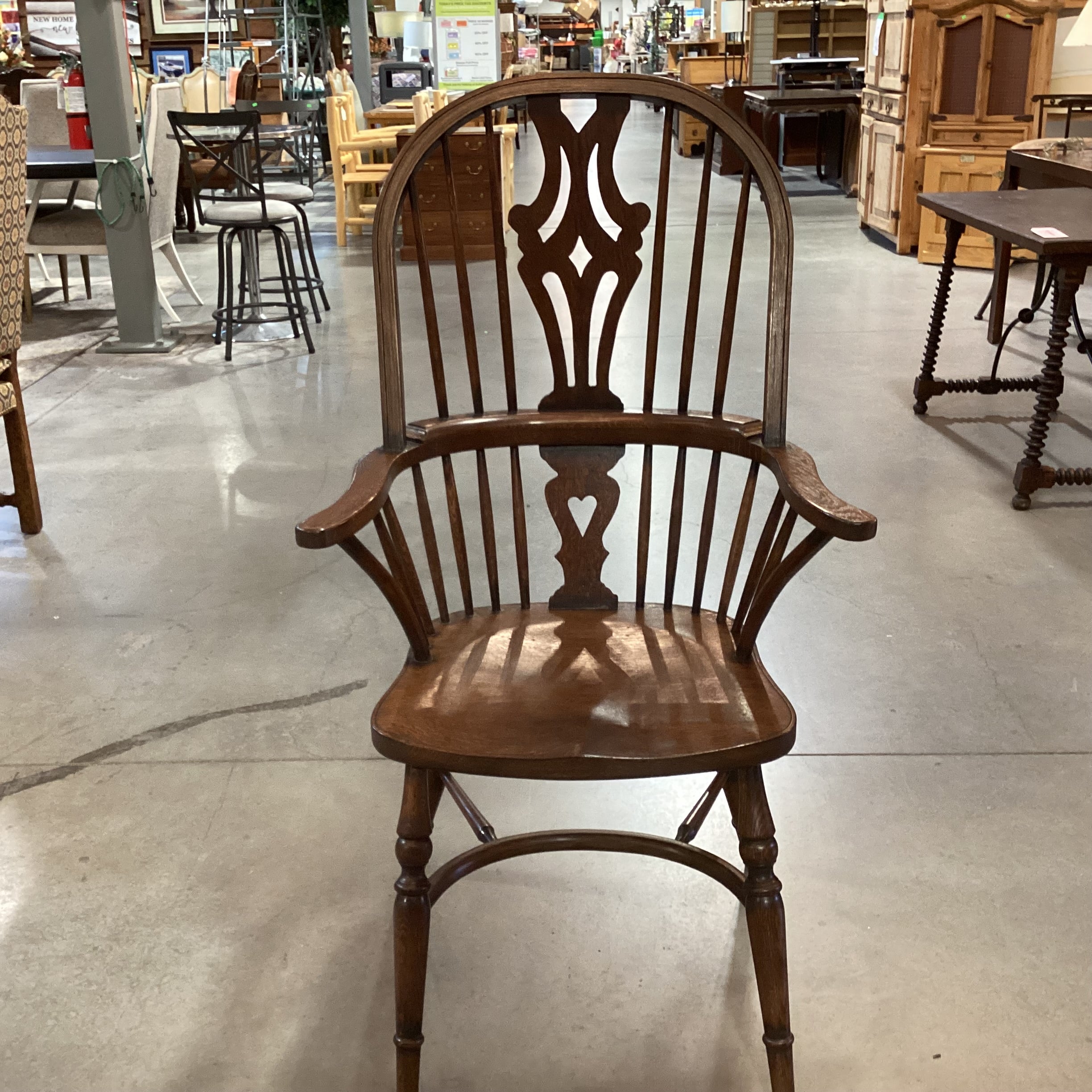 Vintage Oak Windsor Chair 26"x 22"x 46"
