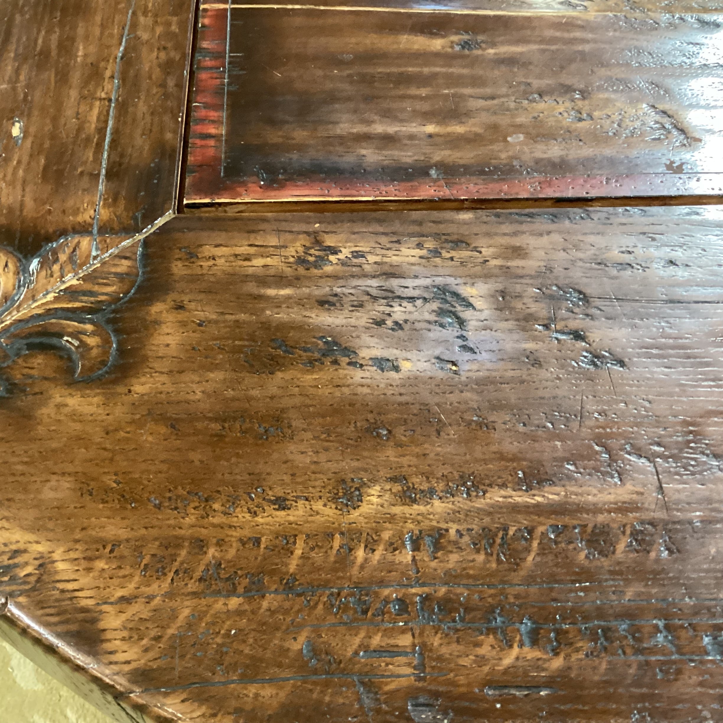 Distressed Solid Wood Finish with Carved Fleur De Lis  Detail Round Dining Table 66" Diameter x 30.5"