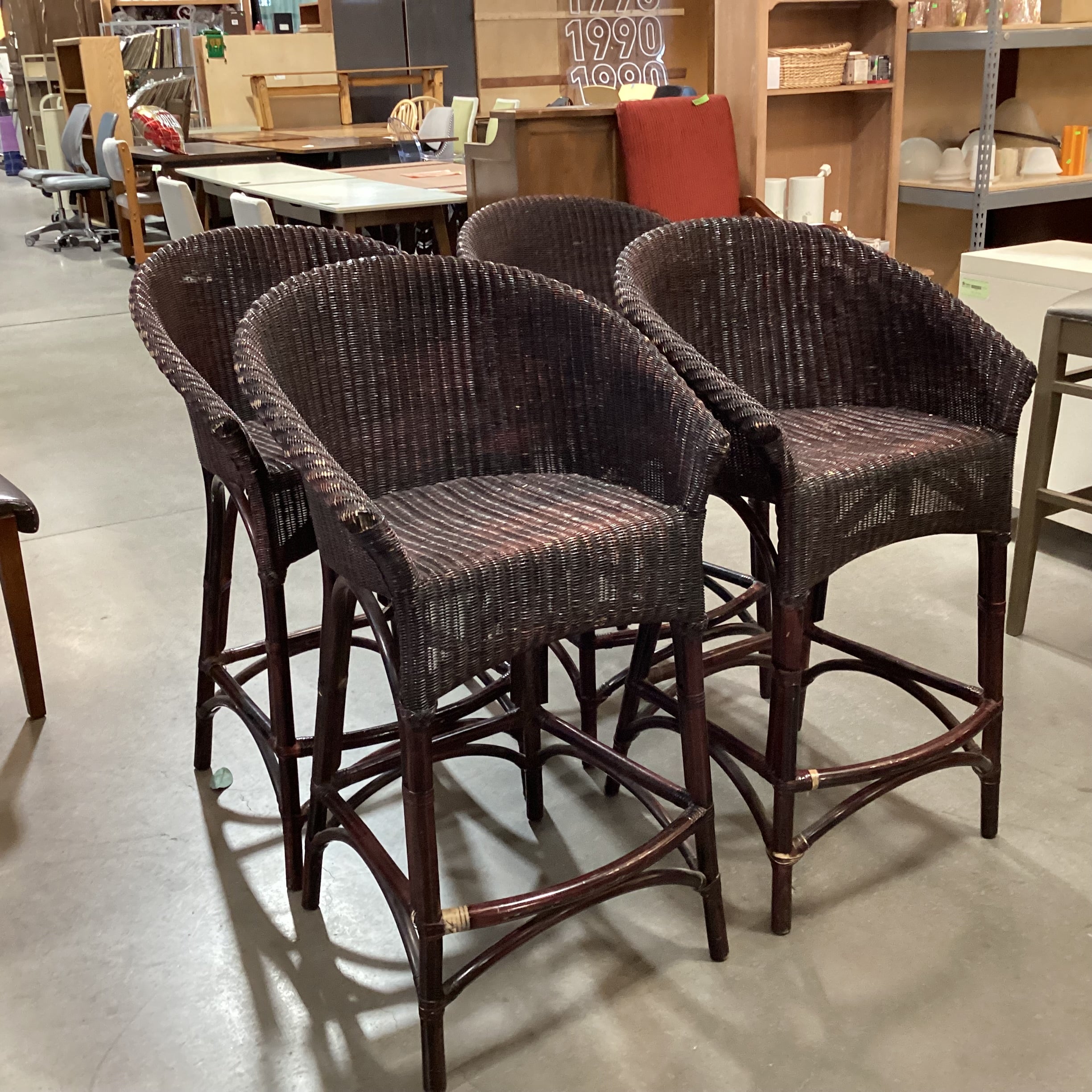 Set of 4 Wicker & Bamboo Dark Finish Barstools 29.5"