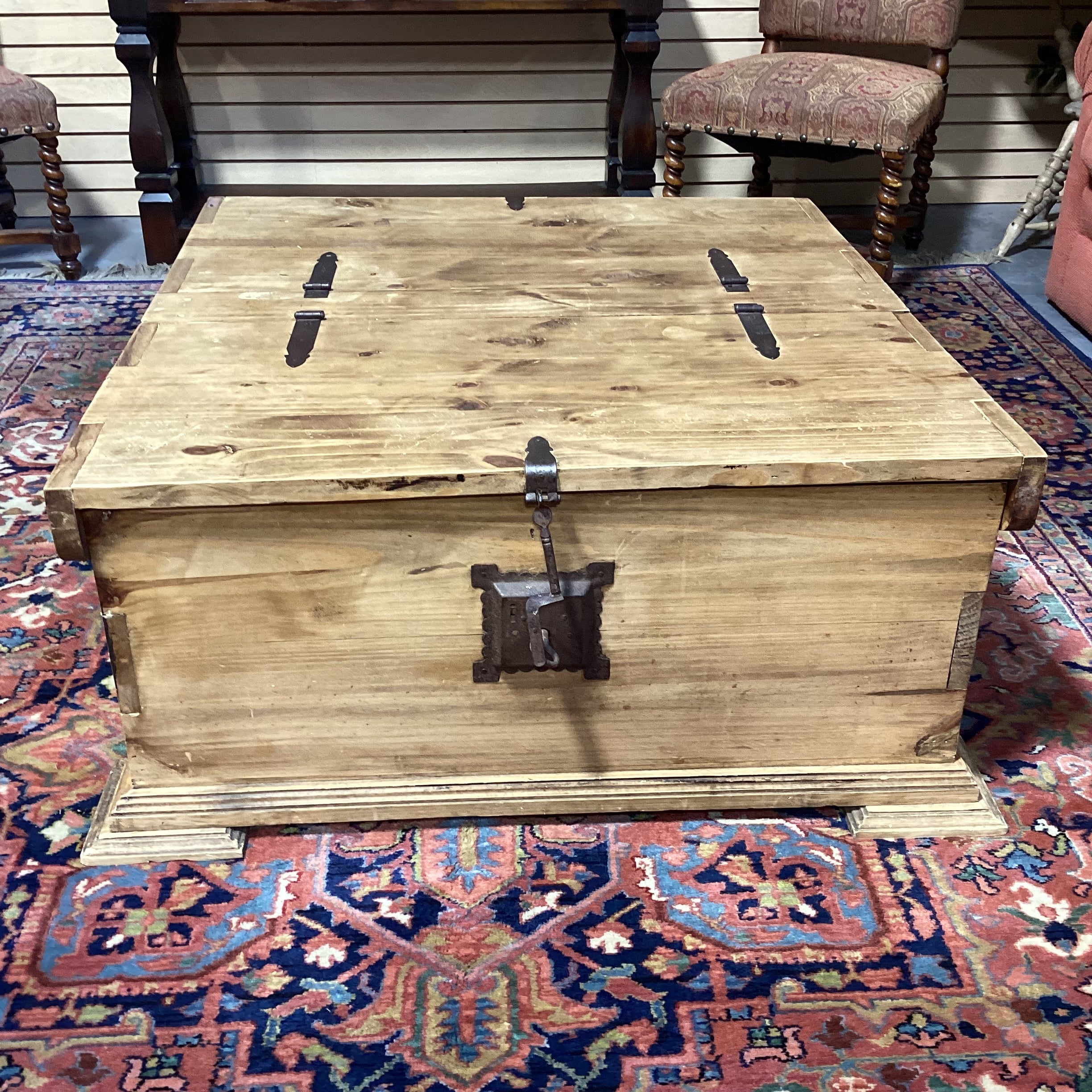 Rustic Pine with Iron Accent Trunk Style with 2 Lift Door Top Storage Coffee Table 41.5"x 43.5"x 18.5"