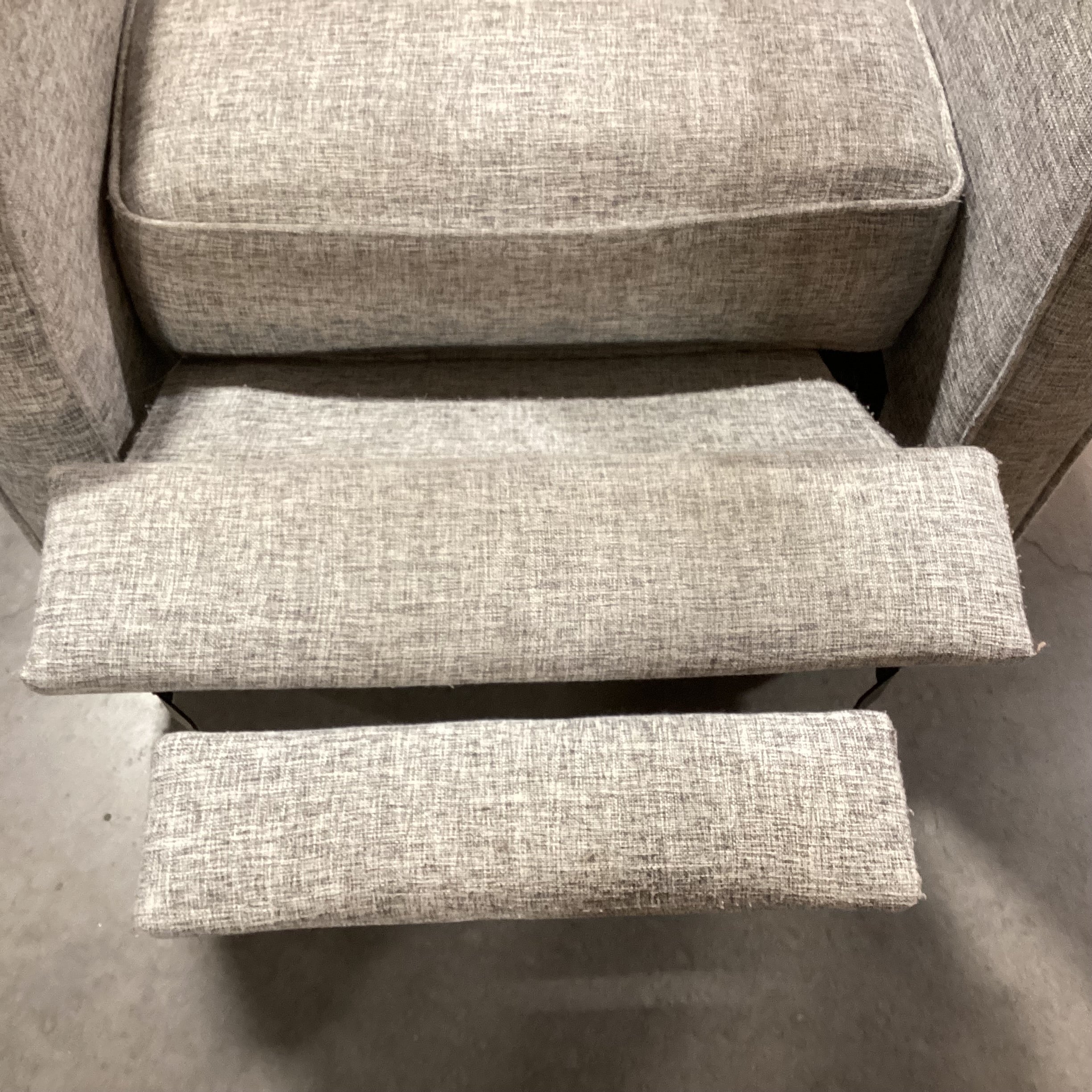 Noble House Home Furnishings Grey Heather Button Tufted Recliner Chair 28"x 34" to 54"x 37"