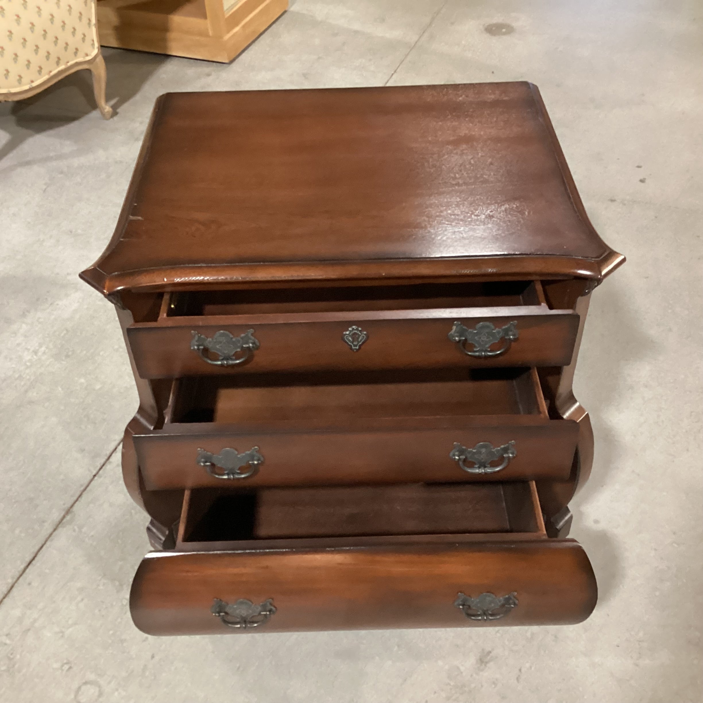 Ralph Lauren Dark Finish Carved Wood 3 Drawer Chest 32"x 23"x 29"