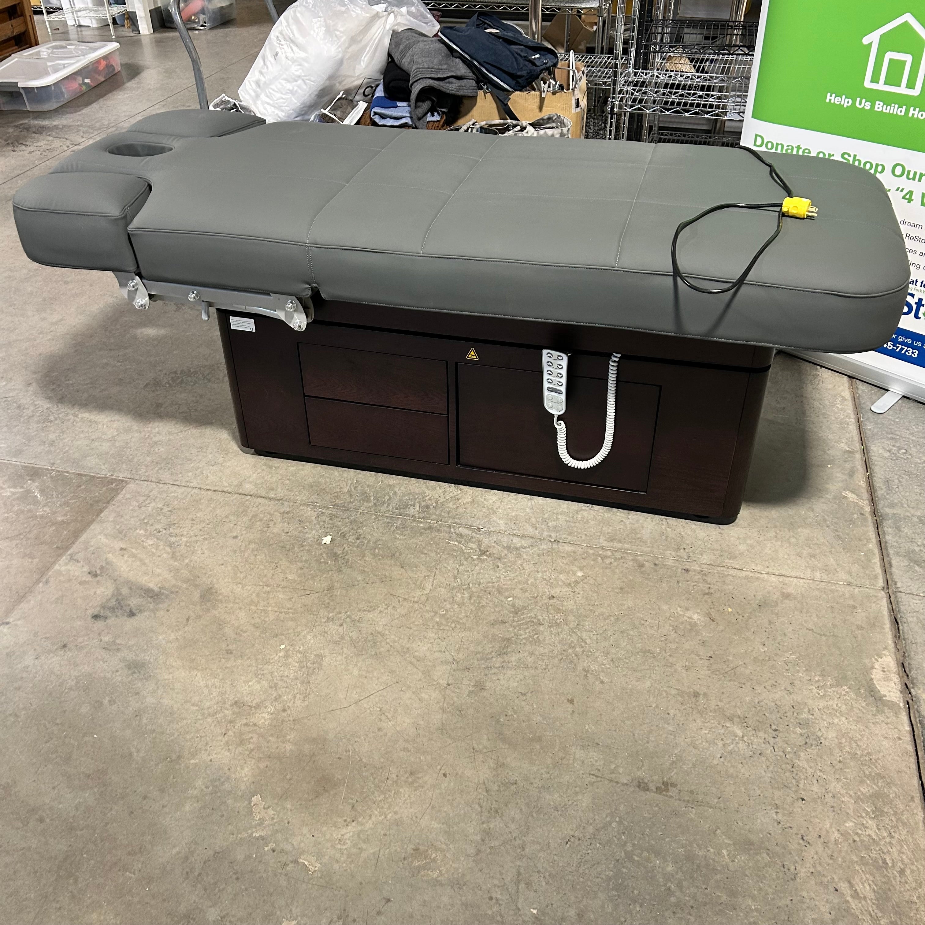 Mudra Electric Spa Table 31"x 78"x 27"