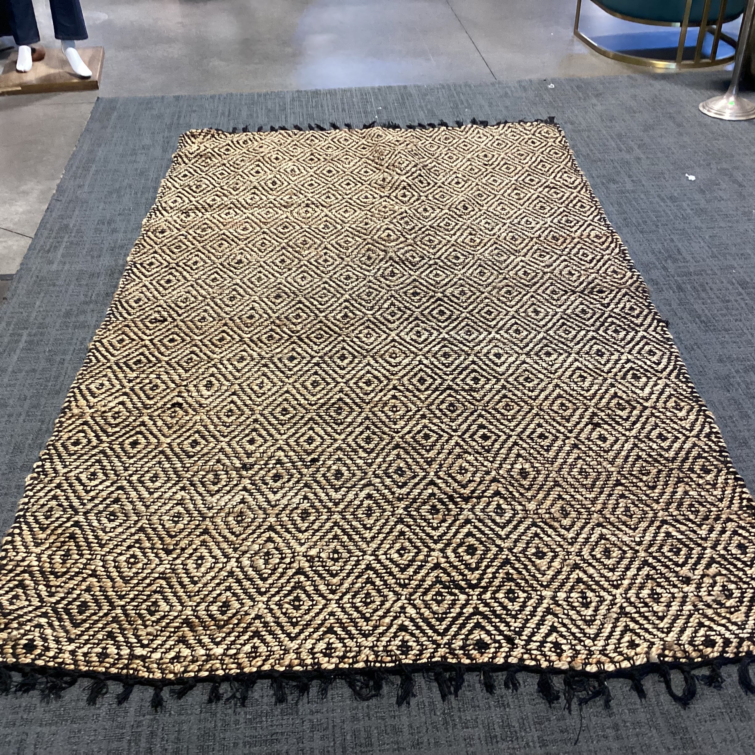 Unique Loom Black & Tan Jute Hand Woven Rug 5'x 8'