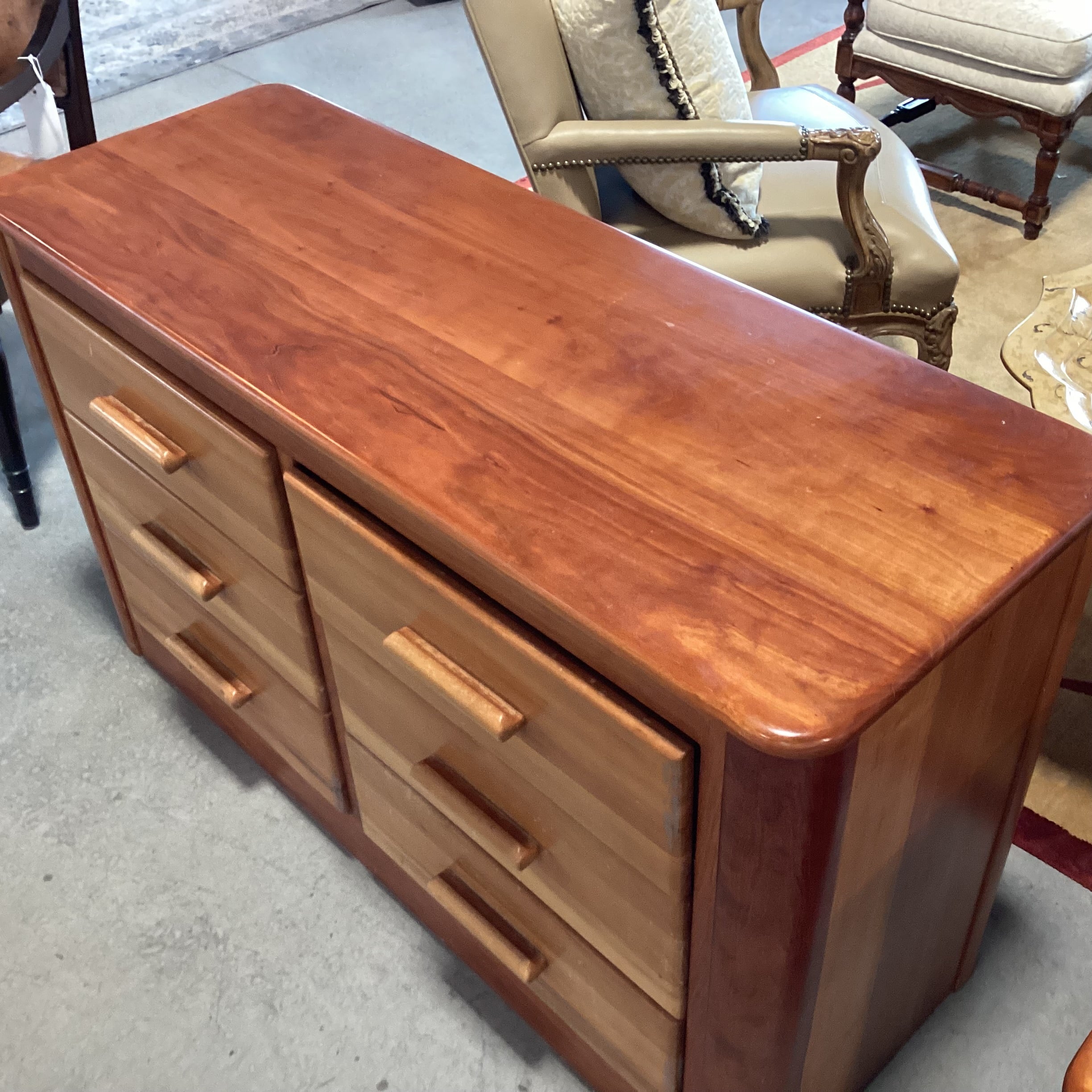 Vintage 2 Tone Wood 6 Drawer Dresser 50"x 19"x 29.5