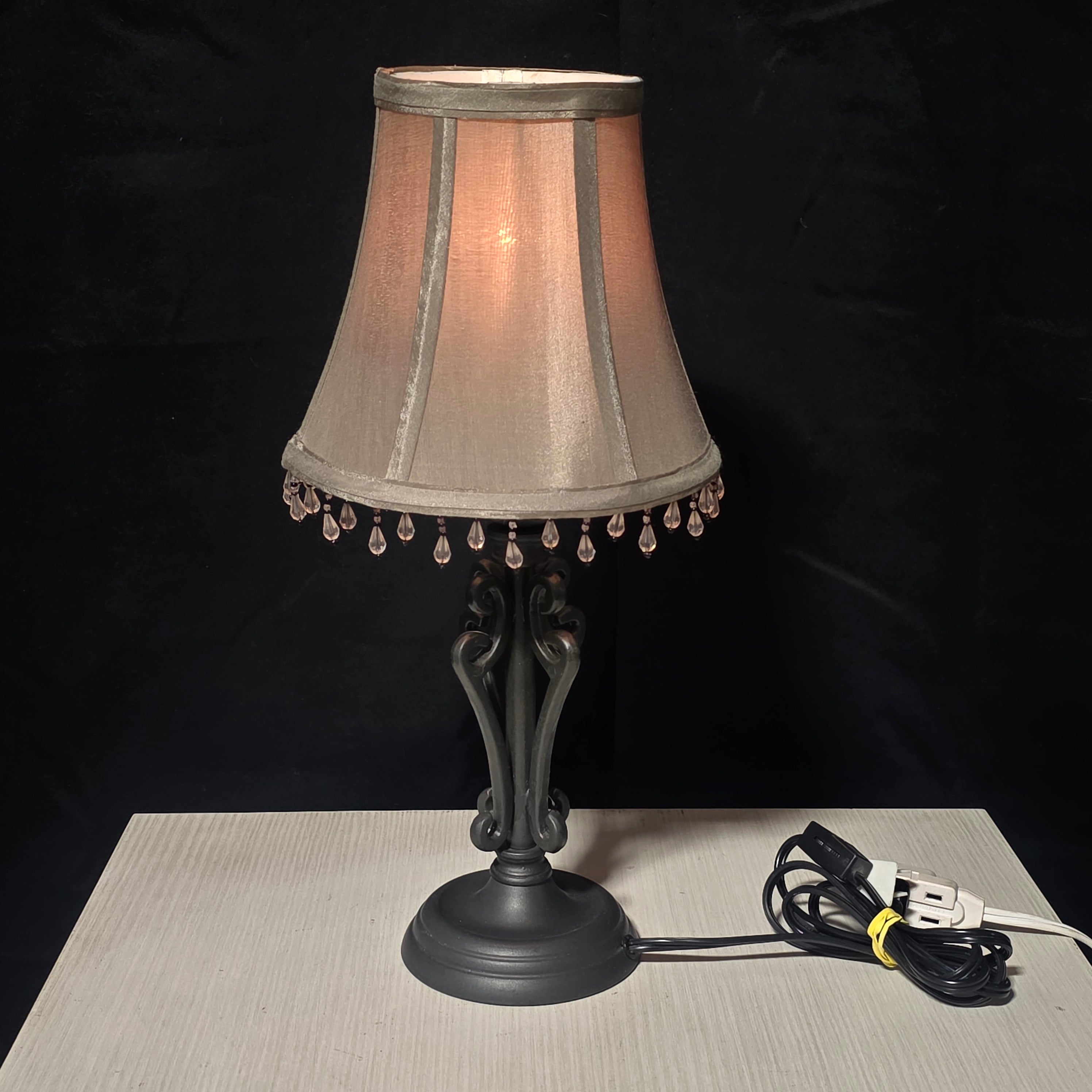 Vintage Metal Scroll Design Table Lamp Tan Beaded Shade 8"Dx17"