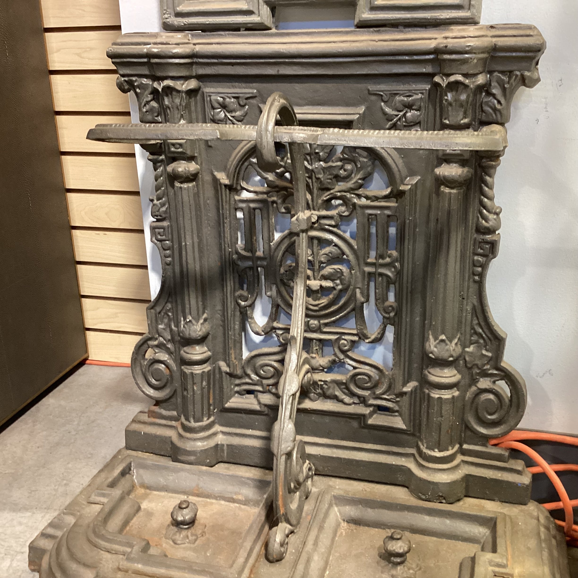 Antique Victorian Ornate Cast Iron Coat Hat & Umbrella Coat Rack Hall Tree 28"x 14"x 72"