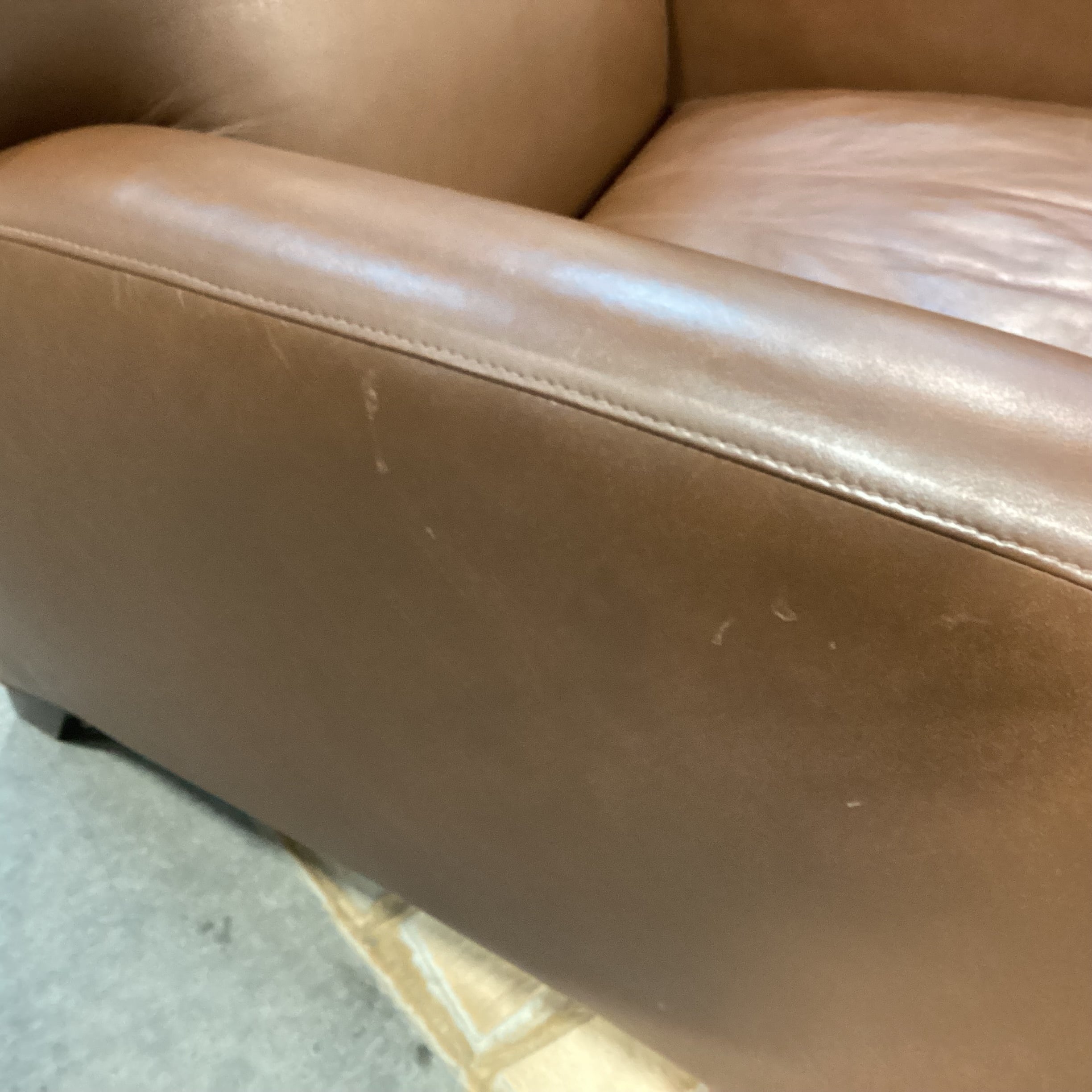 Room & Board Brown Leather Club Chair 31"x 33"x 30"