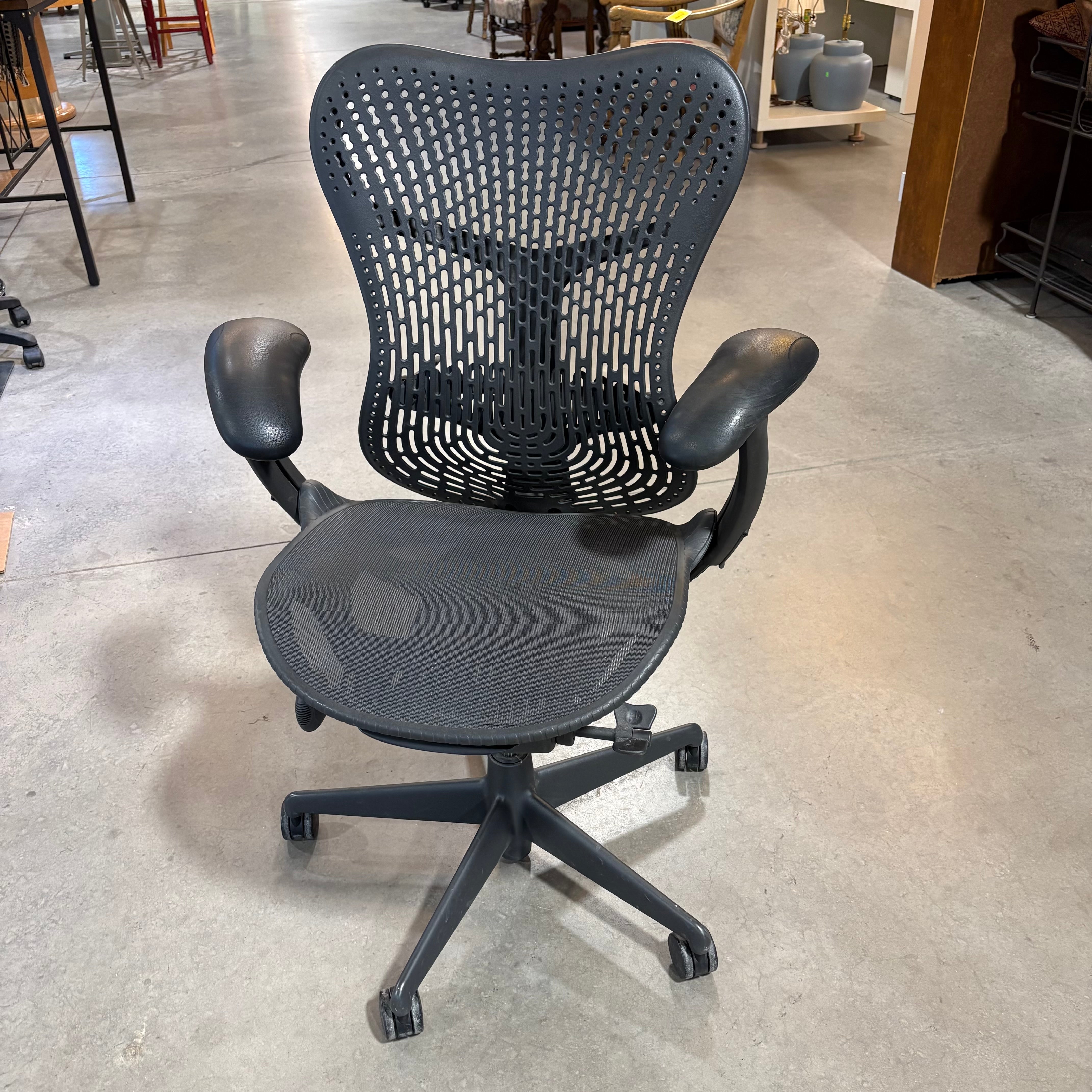 Herman Miller Mirra 2 Black Mesh Triflex Office Chairs 30"x 18.5"x 44"